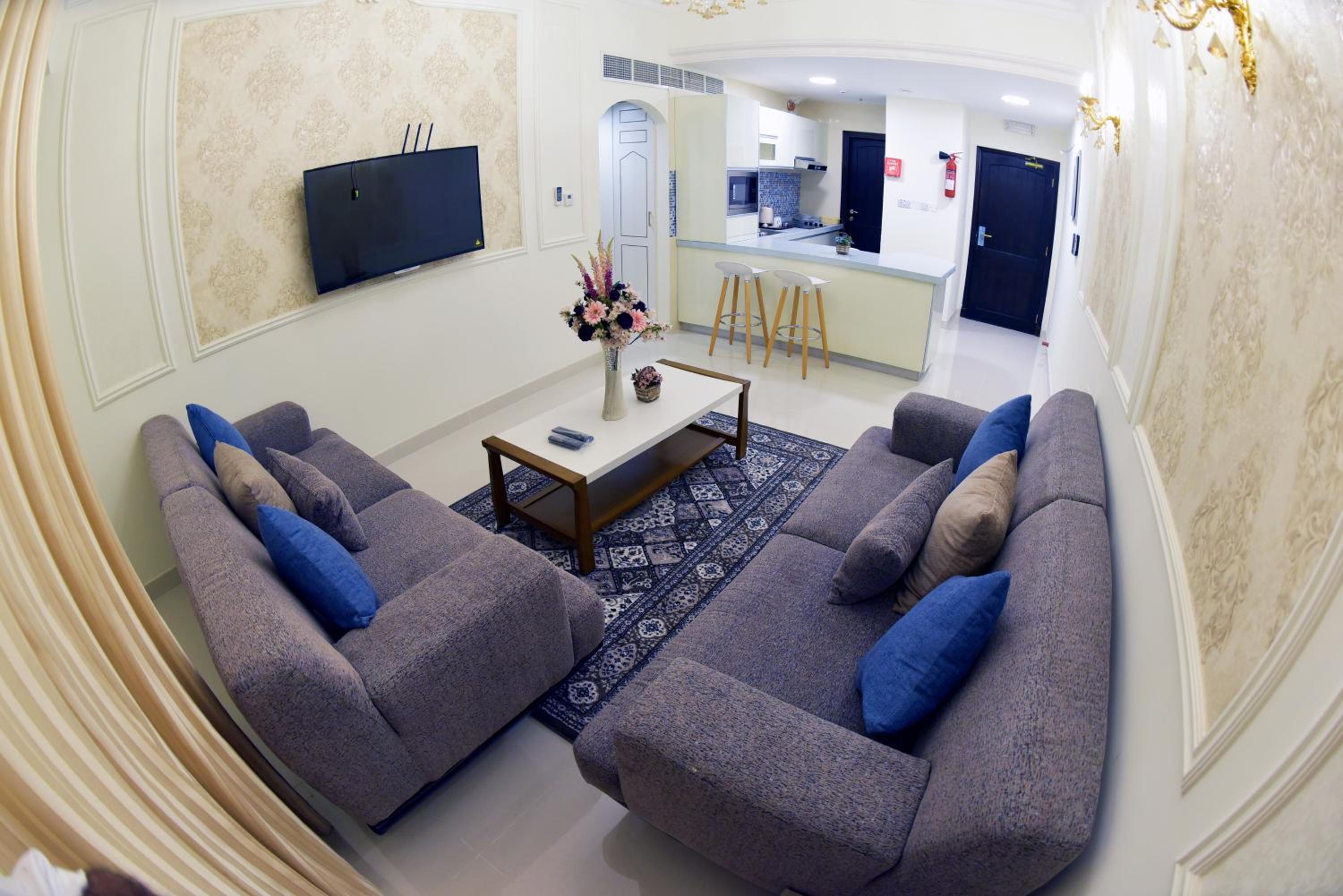 One-Bedroom Suite photo 2