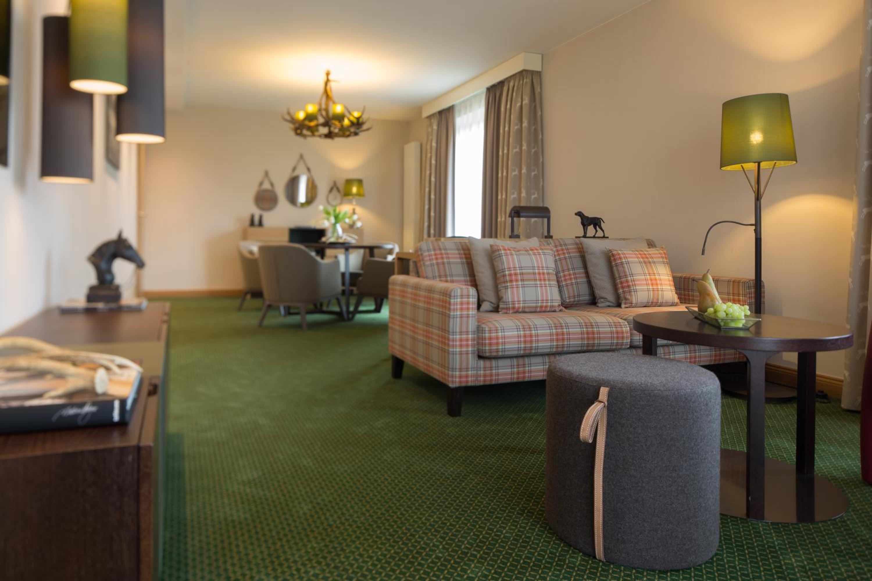 Suite with Spa Bath