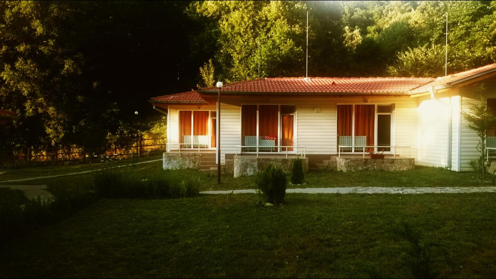 Double or Twin Room - Photo 1