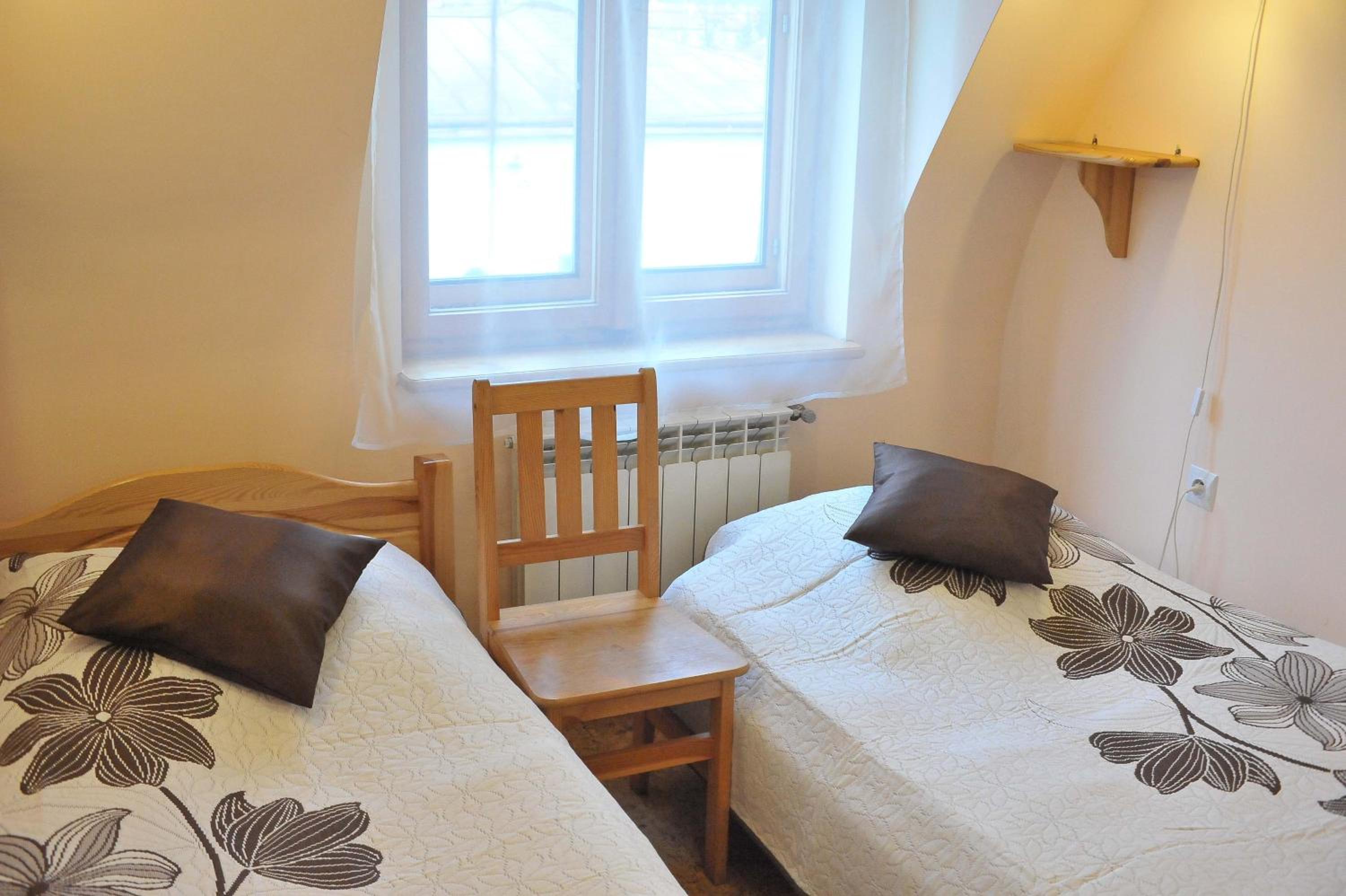 Classic Double or Twin Room with City View photo 1