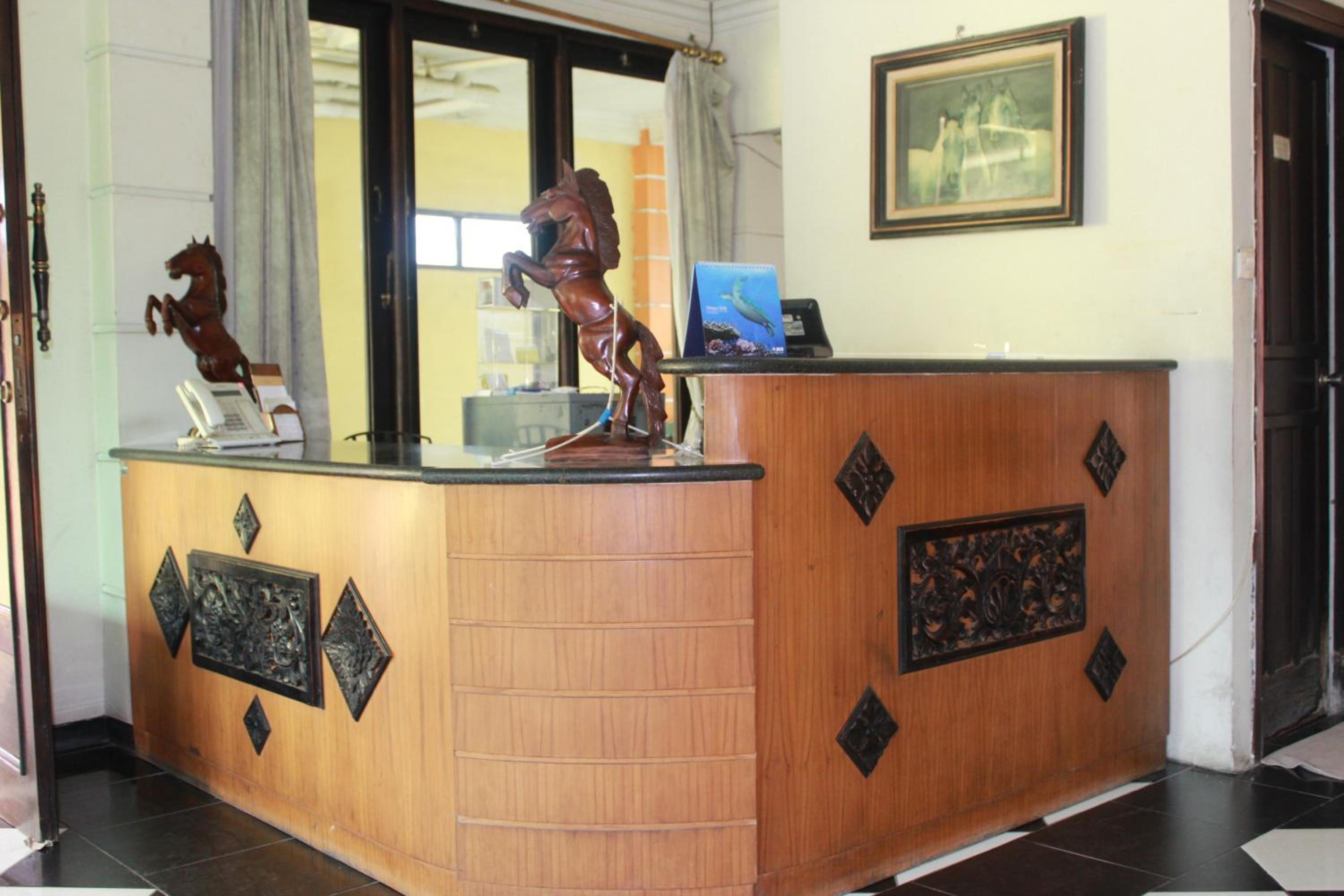 Deluxe Double or Twin Room - Photo 4