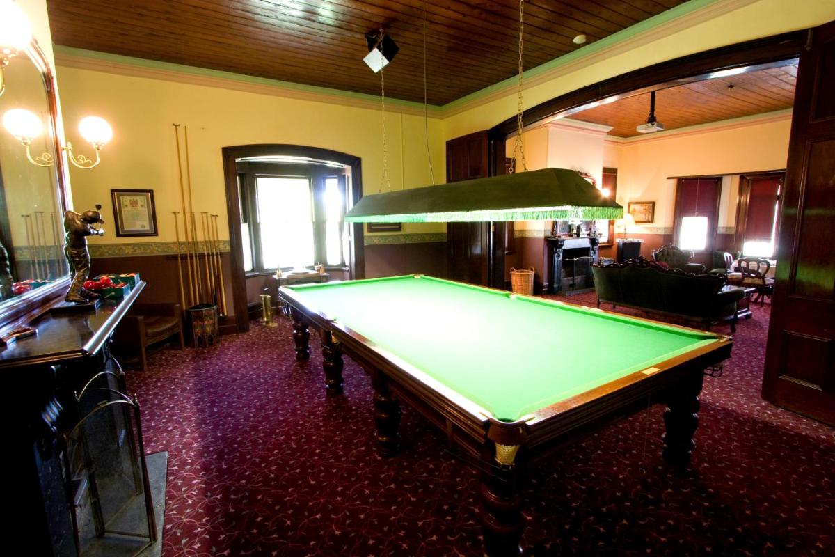 Fearon Queen Room with Private Bathroom photo 3