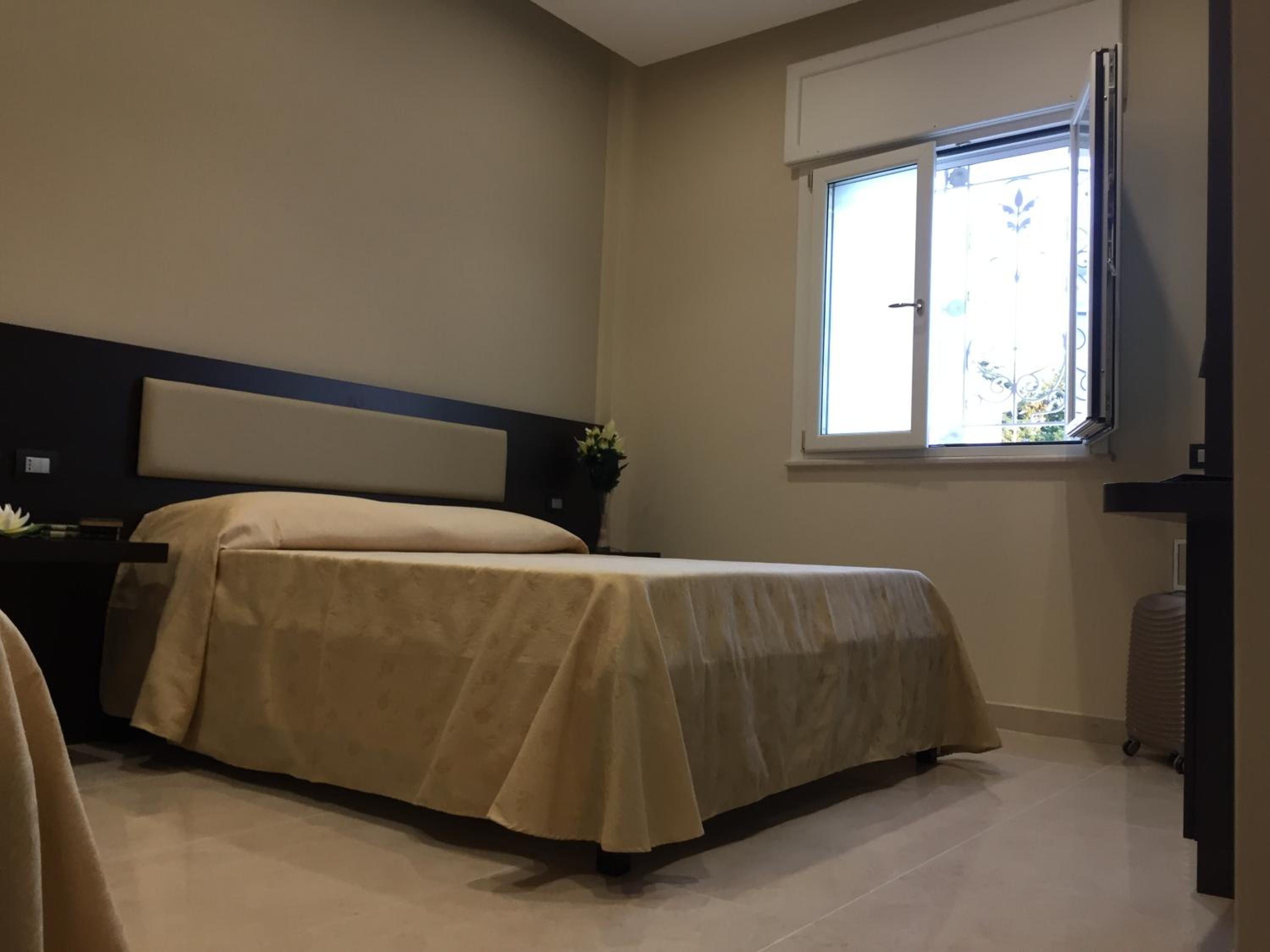 Triple Room photo 2