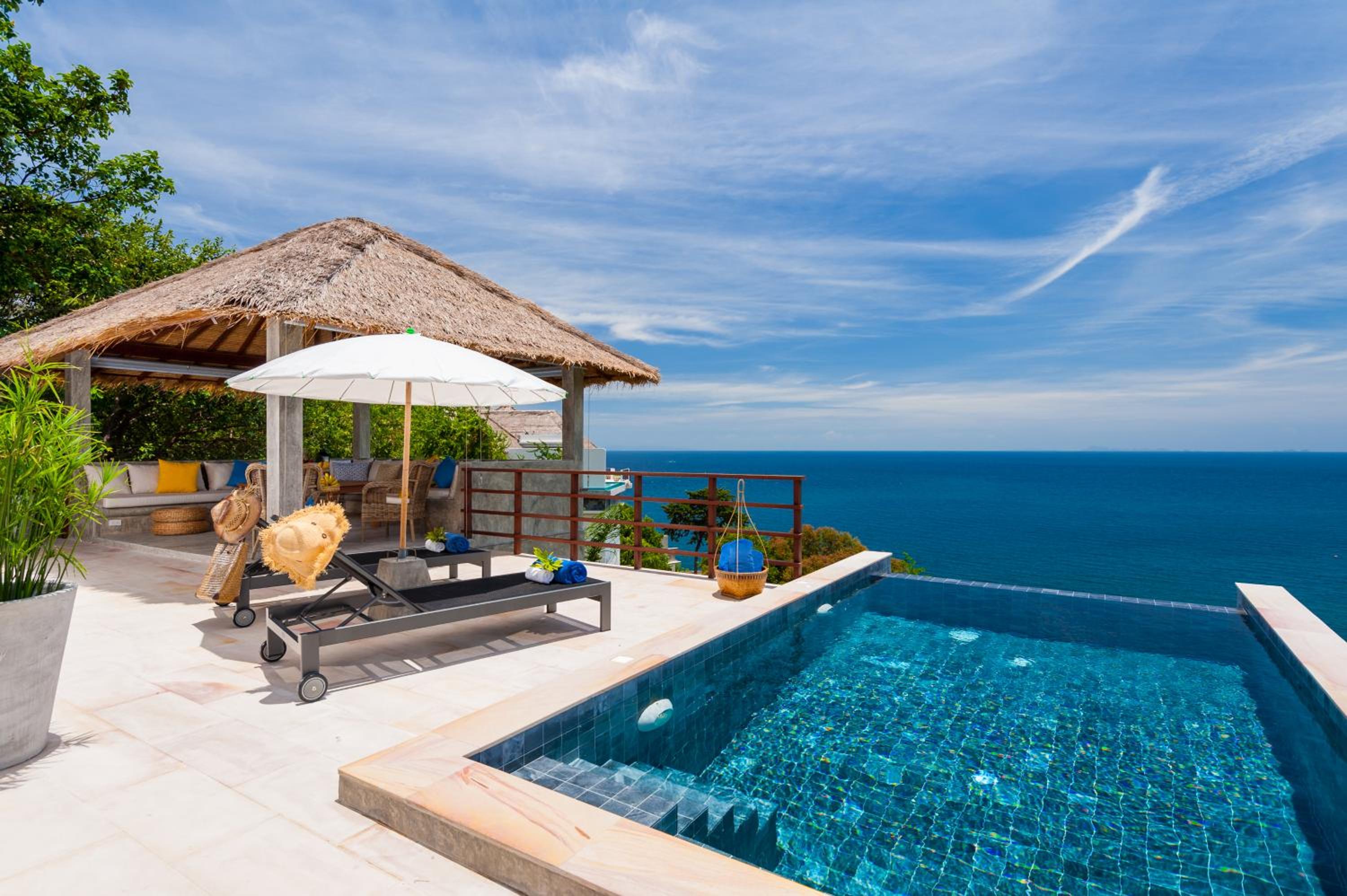 C16 Two-Bedroom Pool Villa with Sea View - Photo 12