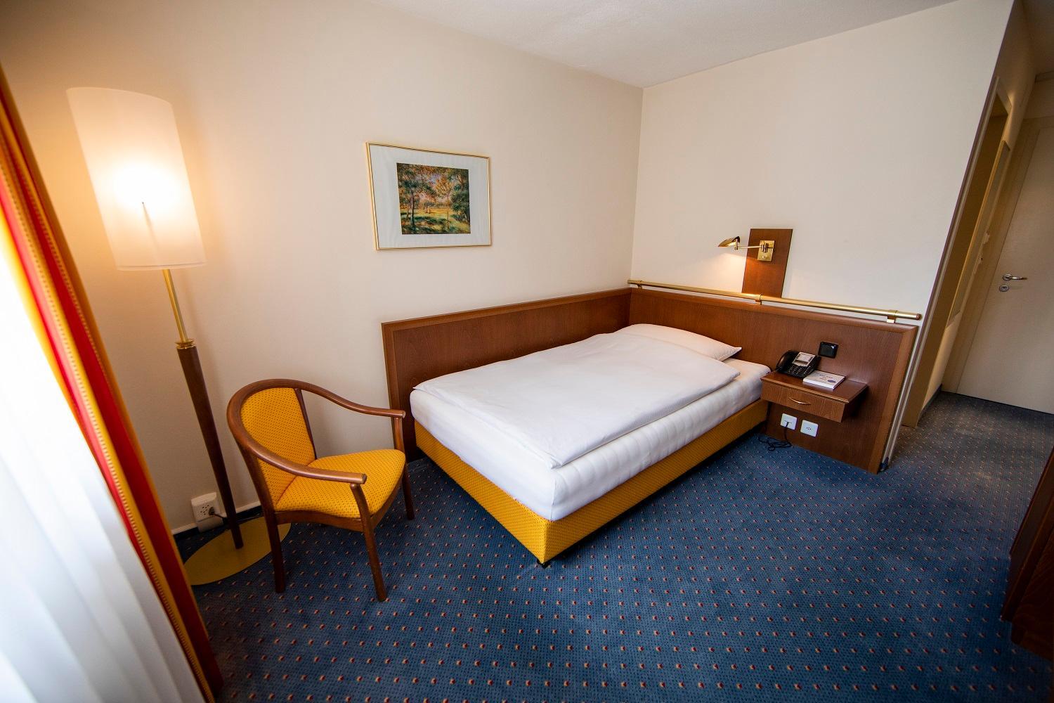 Economy Single Room