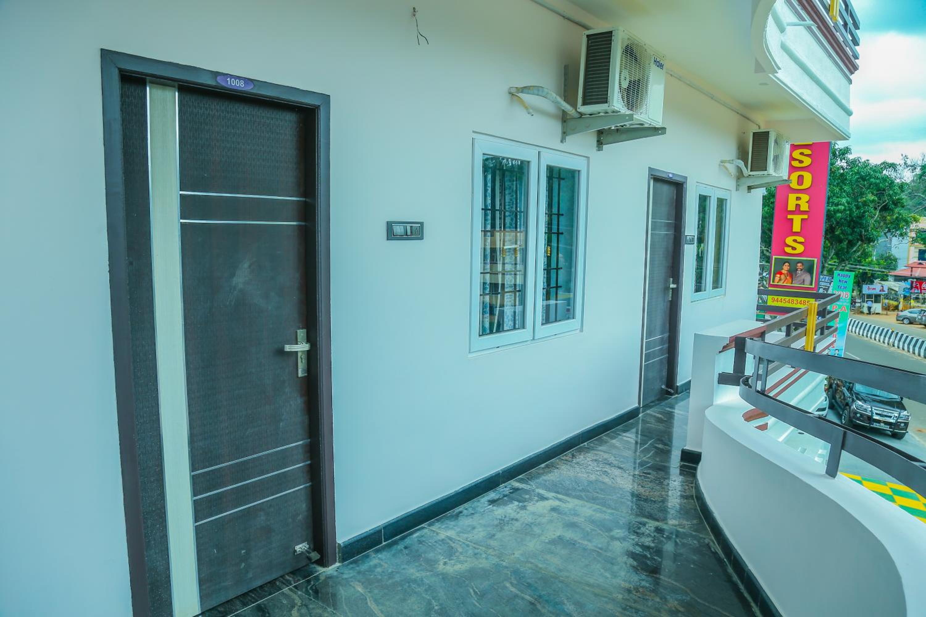 Standard Double Room - Photo 3