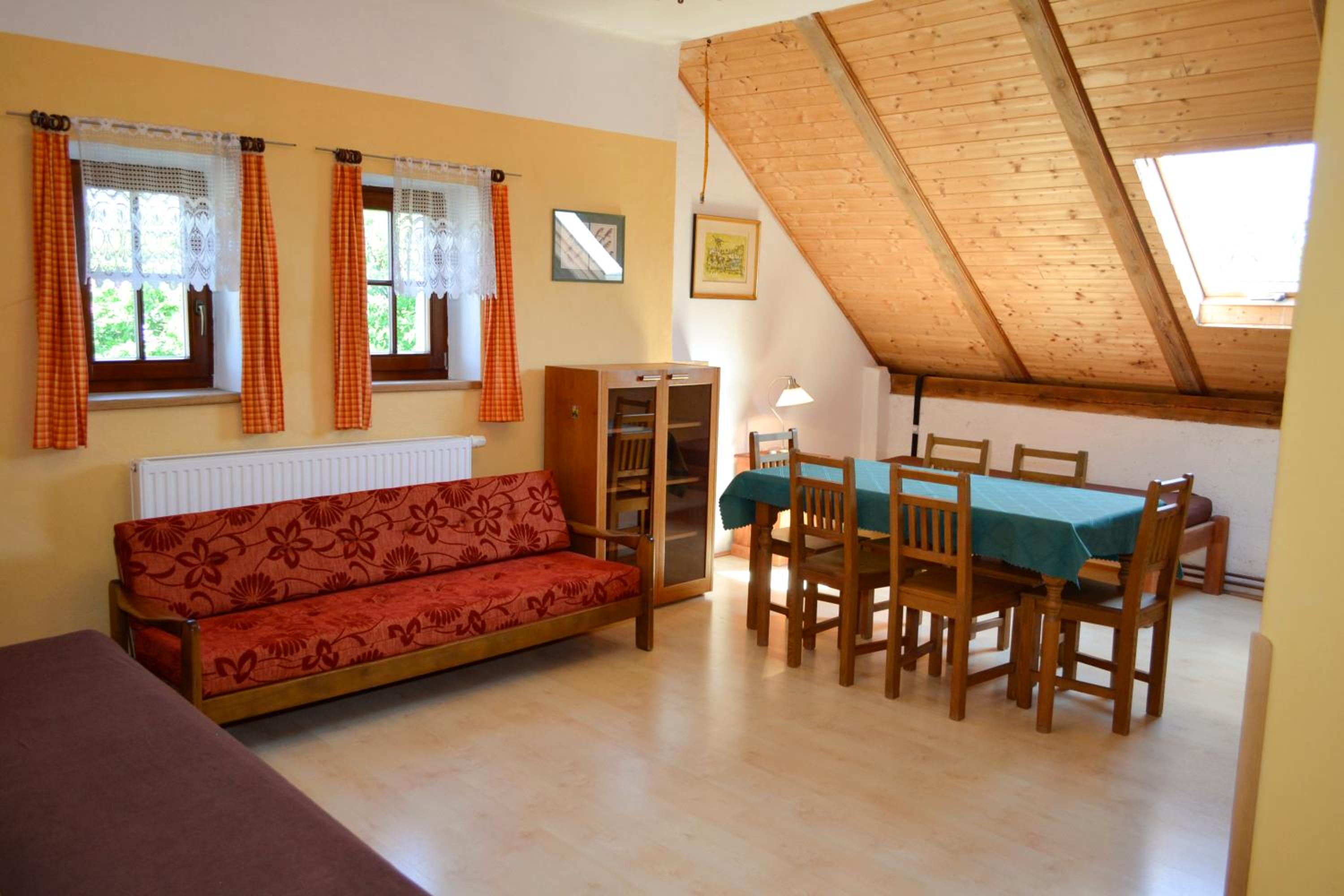Two-Bedroom Apartment - Attic photo 2