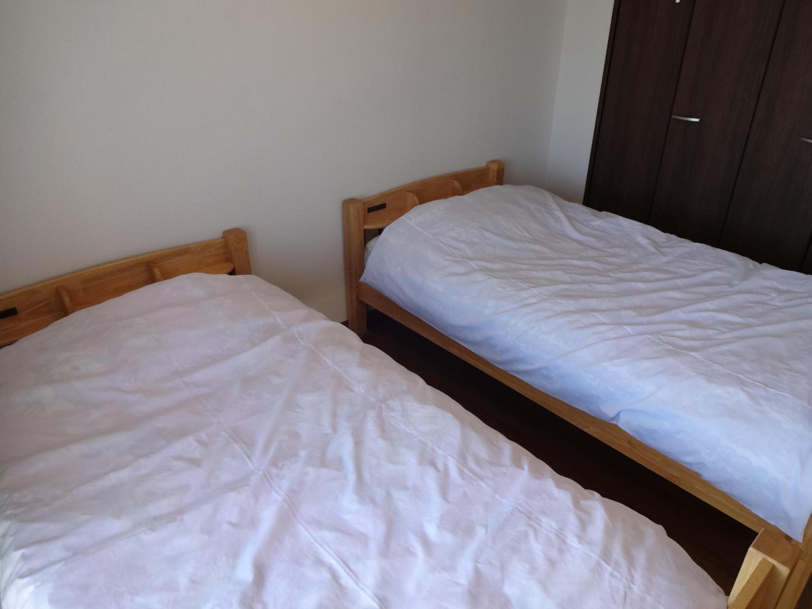 One-Bedroom Apartment - Photo 32
