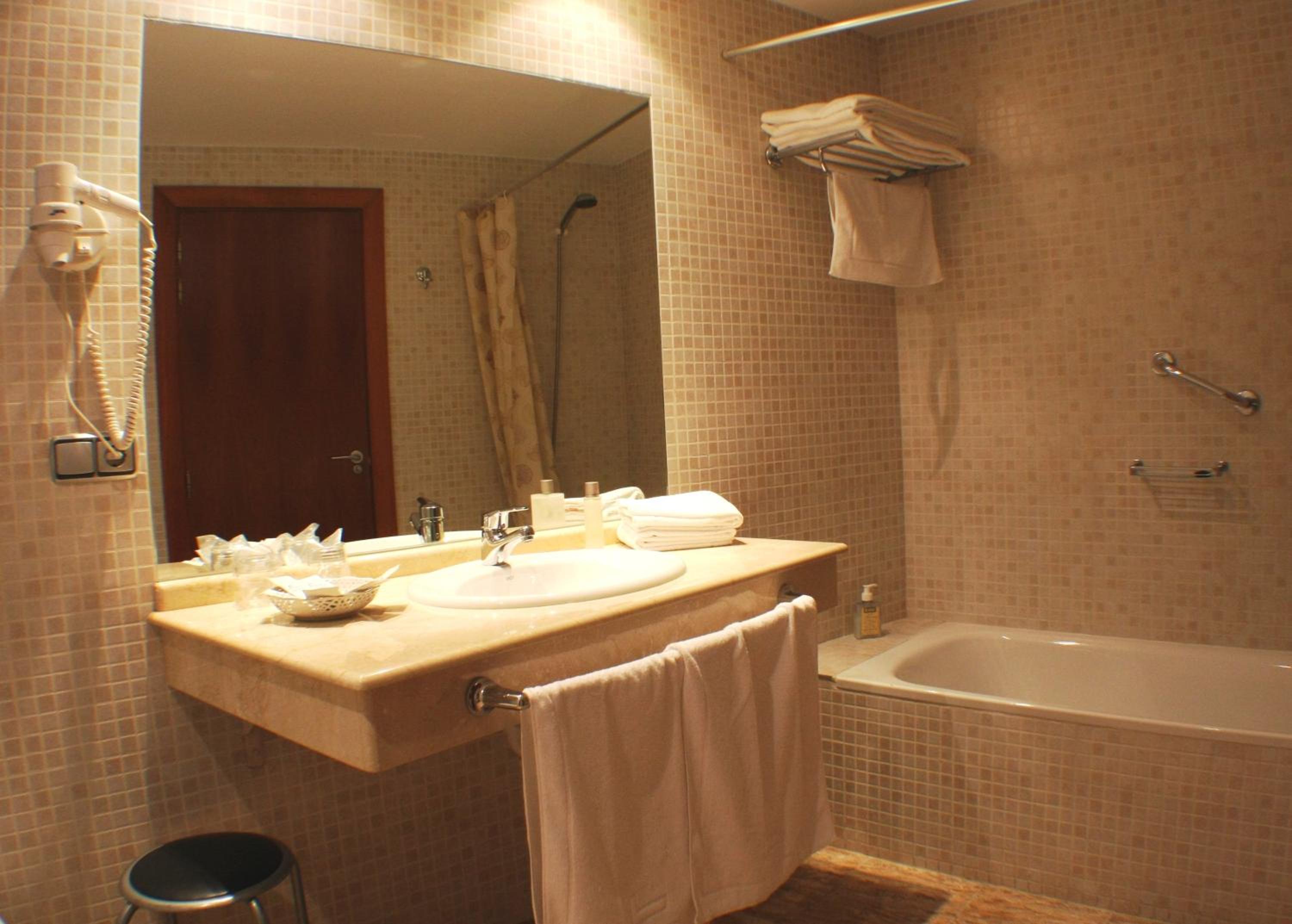 Triple Room - Photo 2