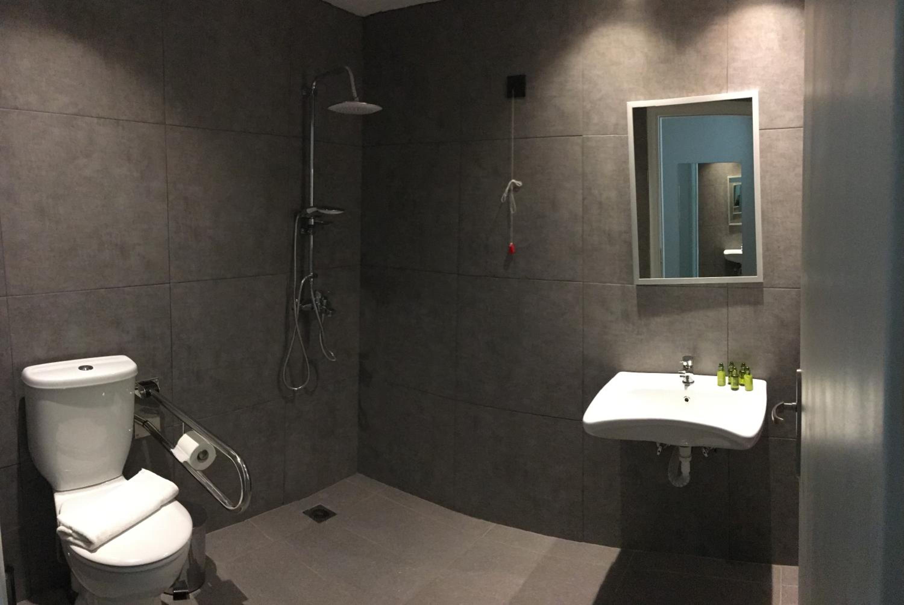 Economy Double or Twin Room - Ground Floor photo 2