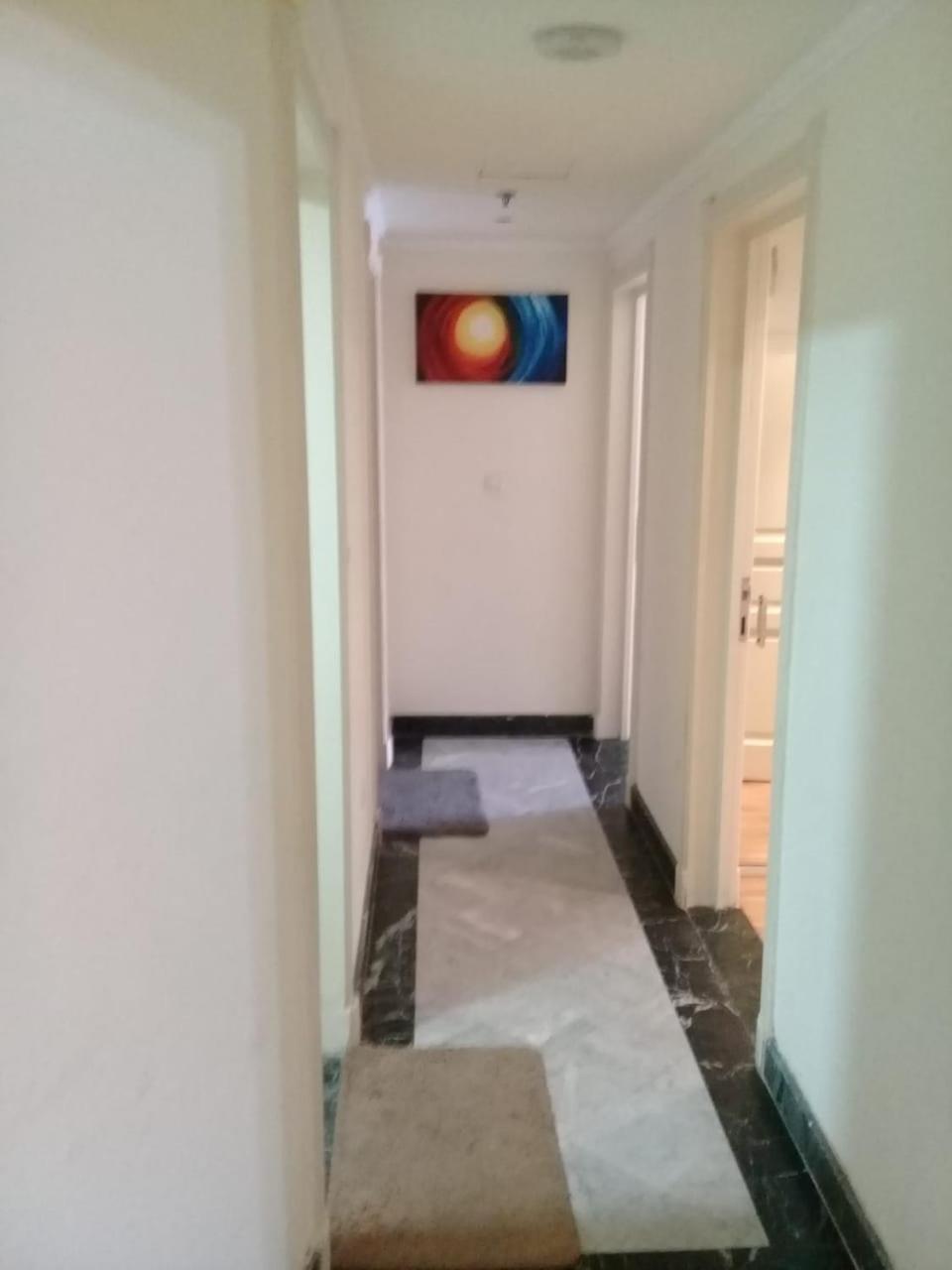Apartment with Partial Sea View - Photo 29