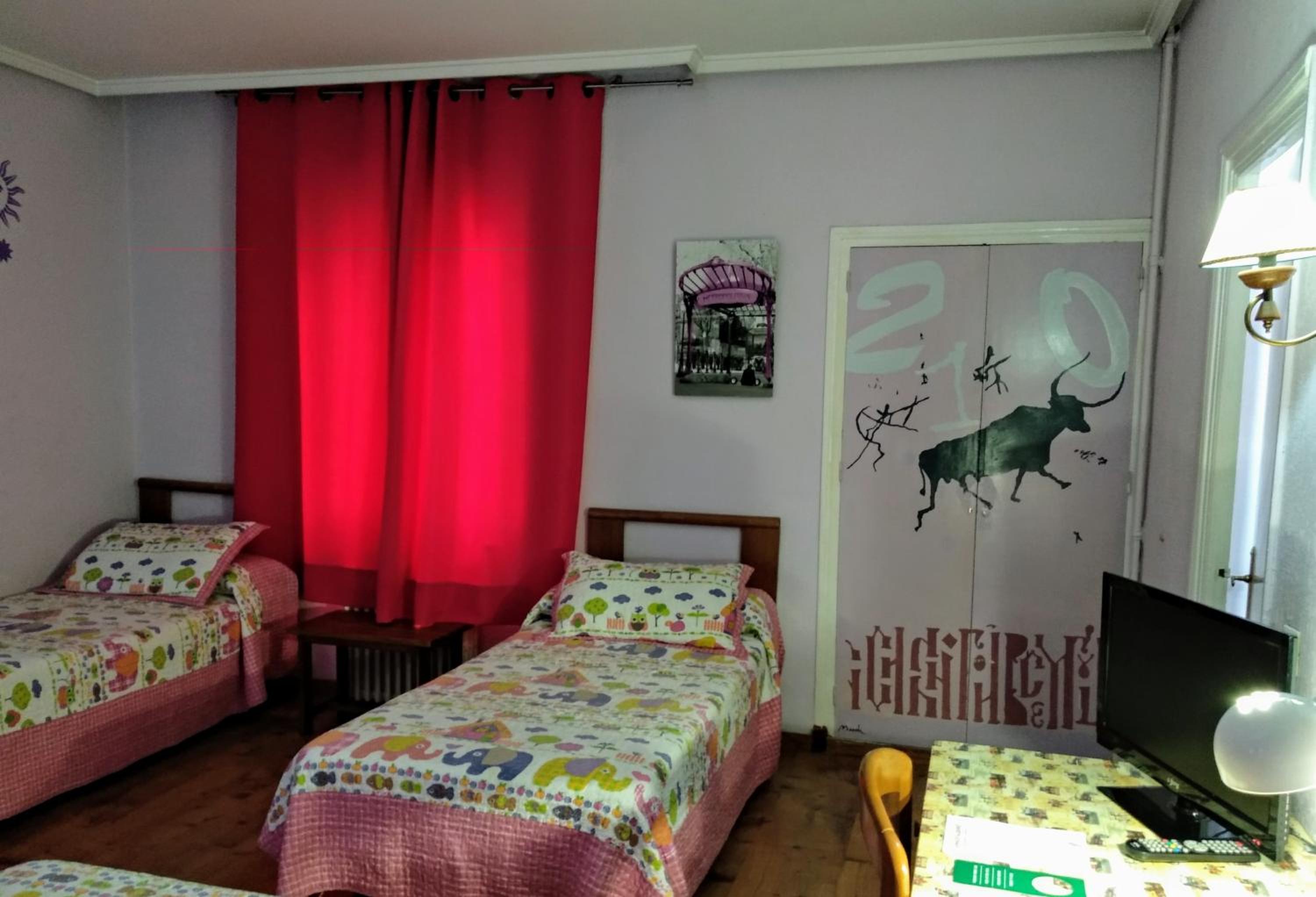 Quadruple Room - Photo 2