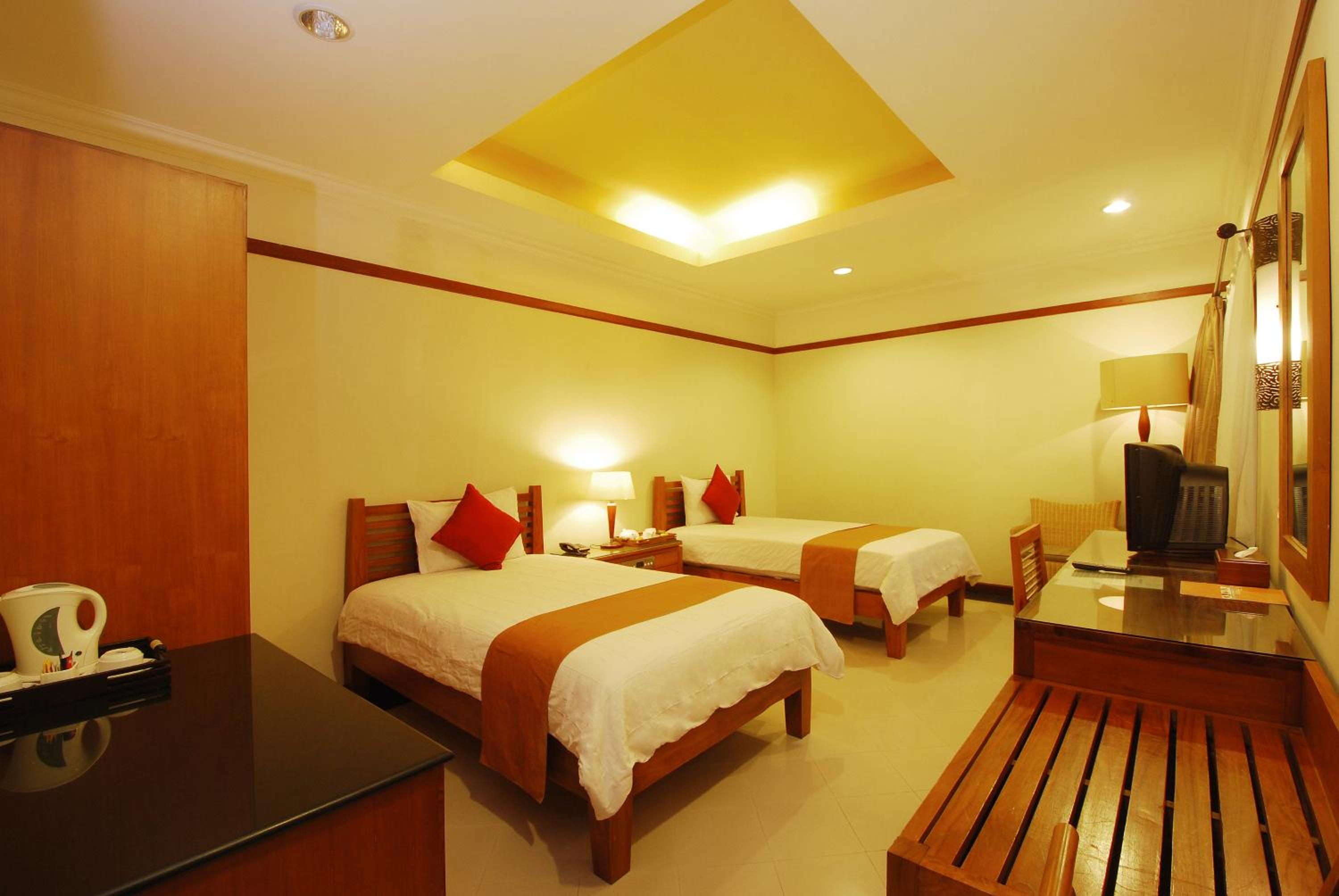 Super Deluxe Double or Twin Room - Photo 4