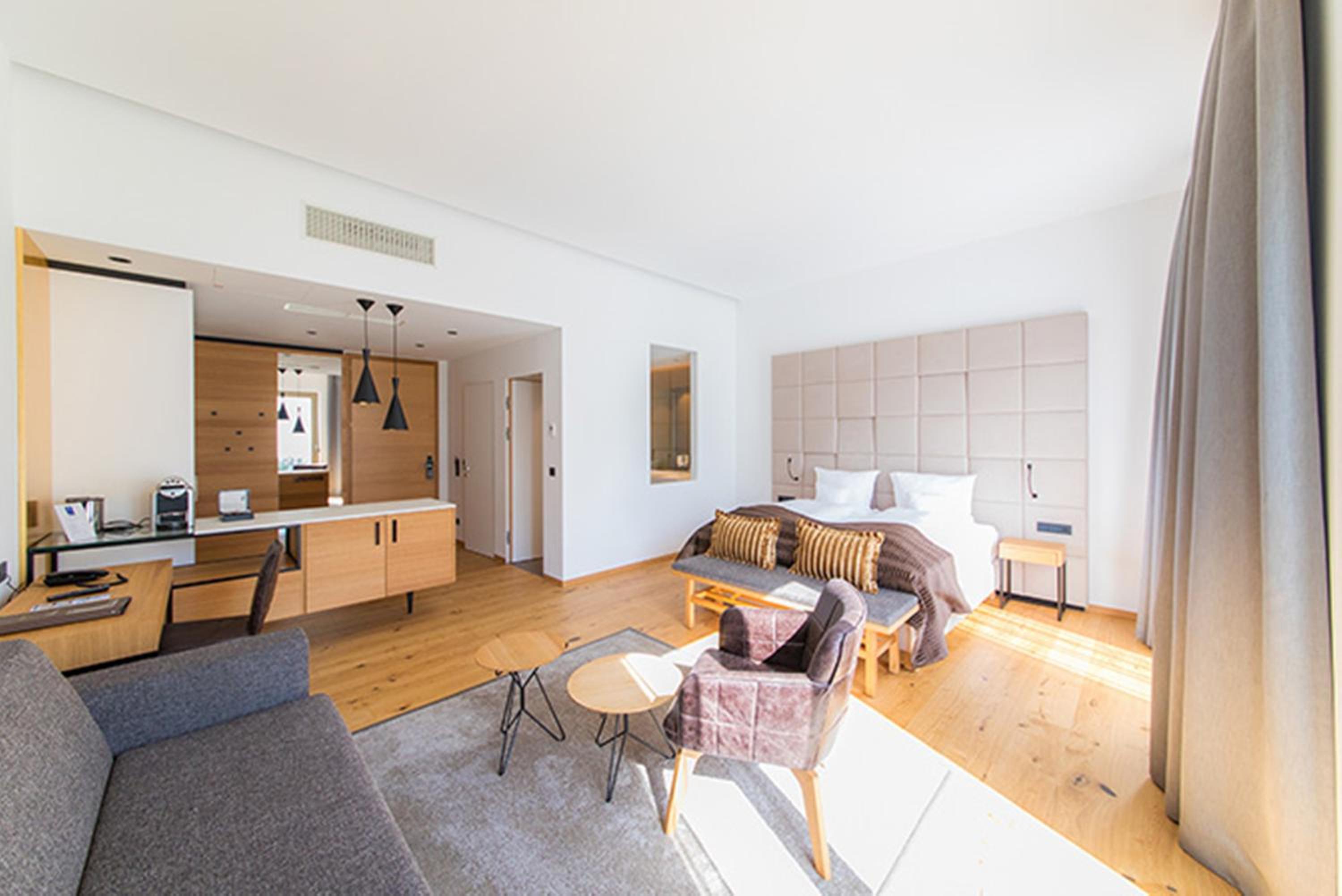 Deluxe Junior Suite