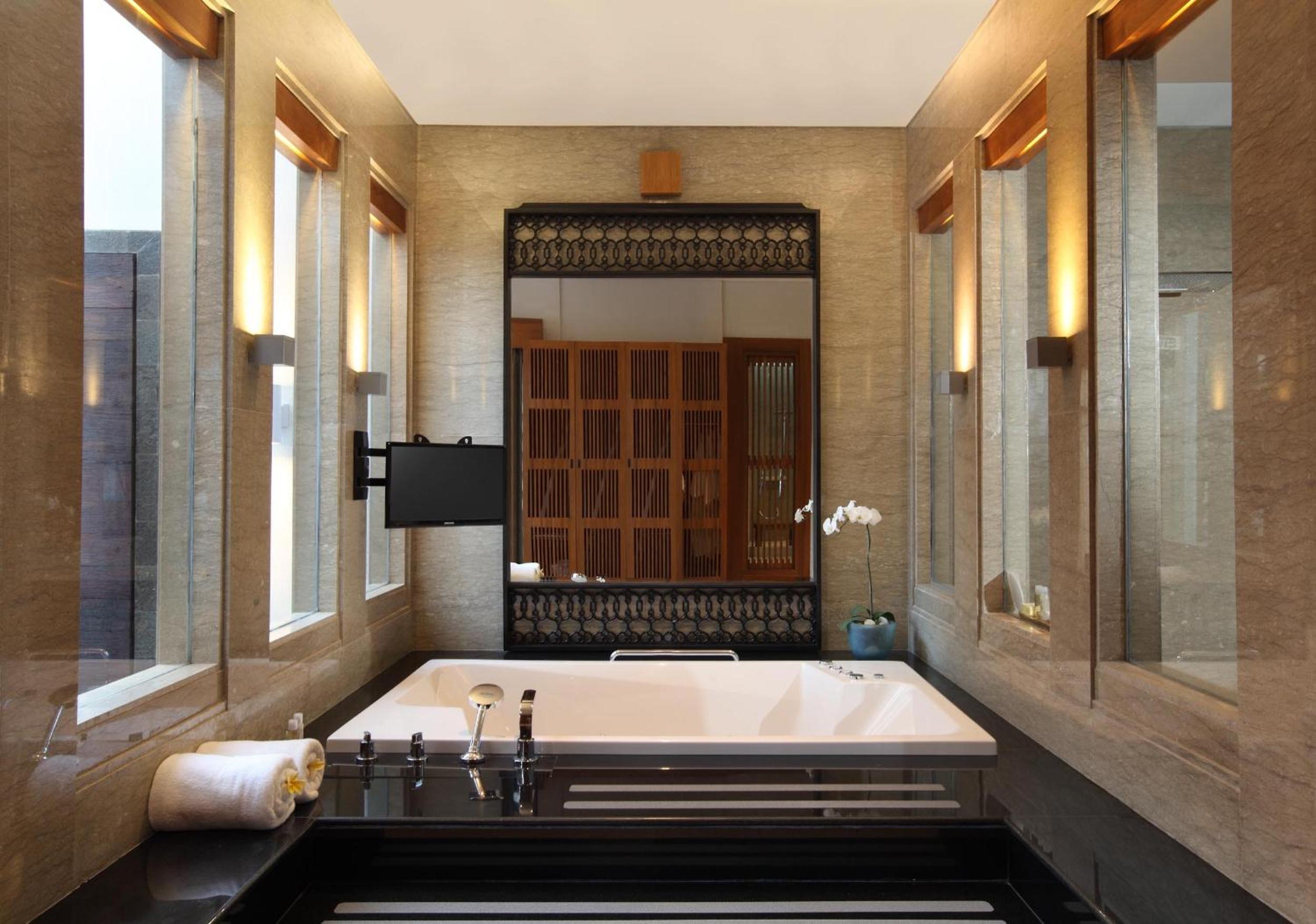 One-Bedroom Pool Villa - Photo 5