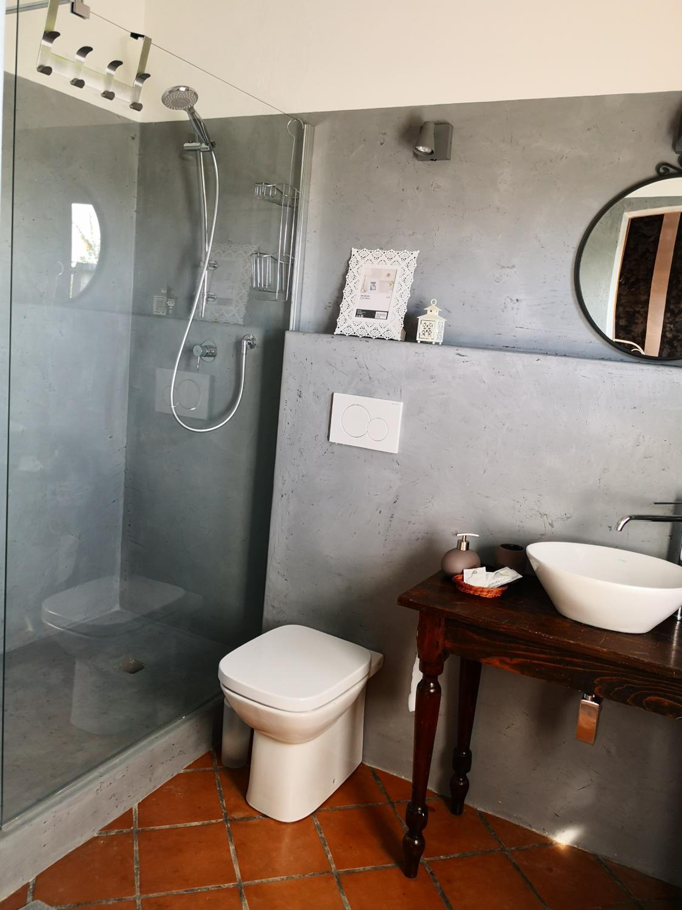 Double Room with Private Bathroom photo 3