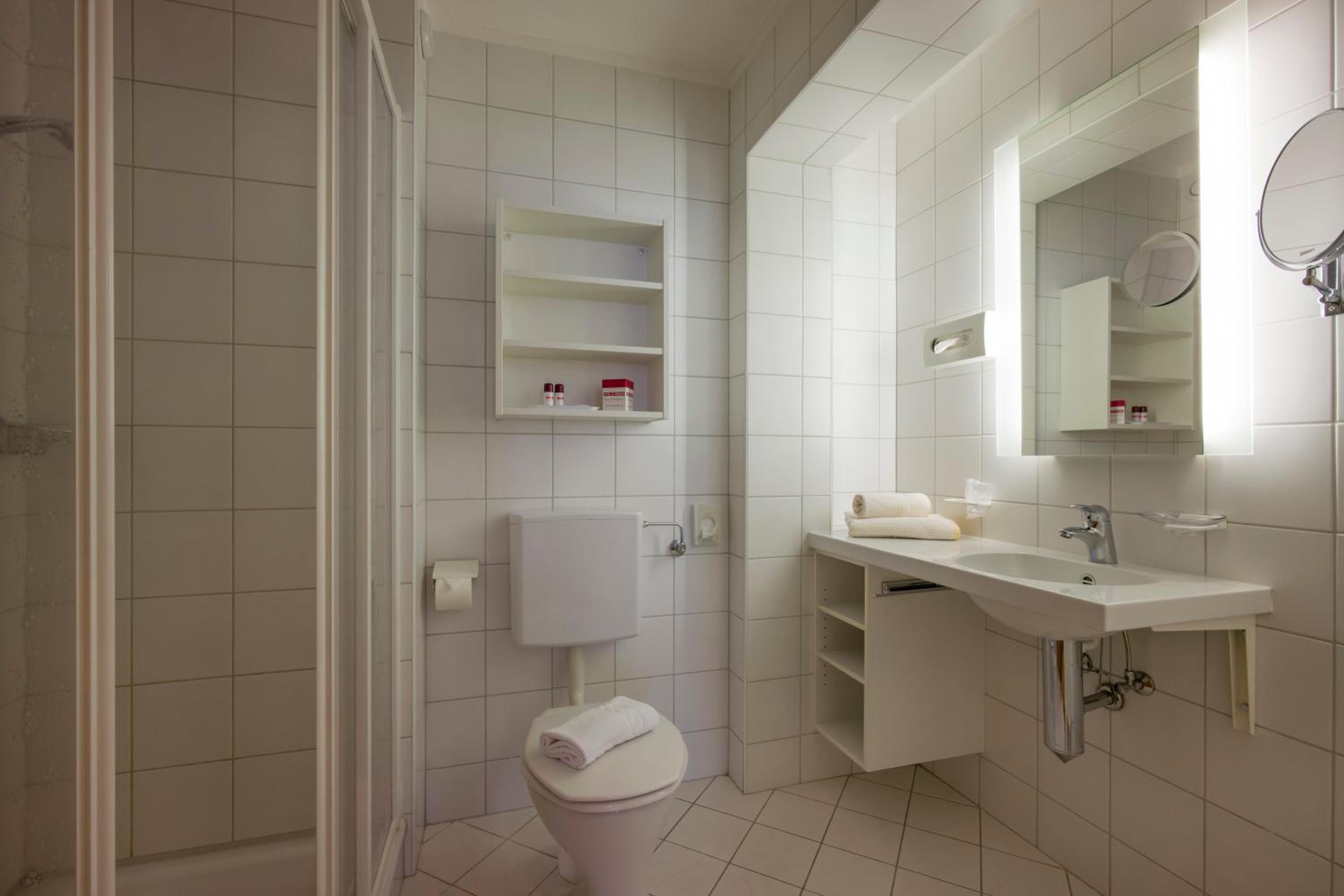 Double Room with Balcony photo 2
