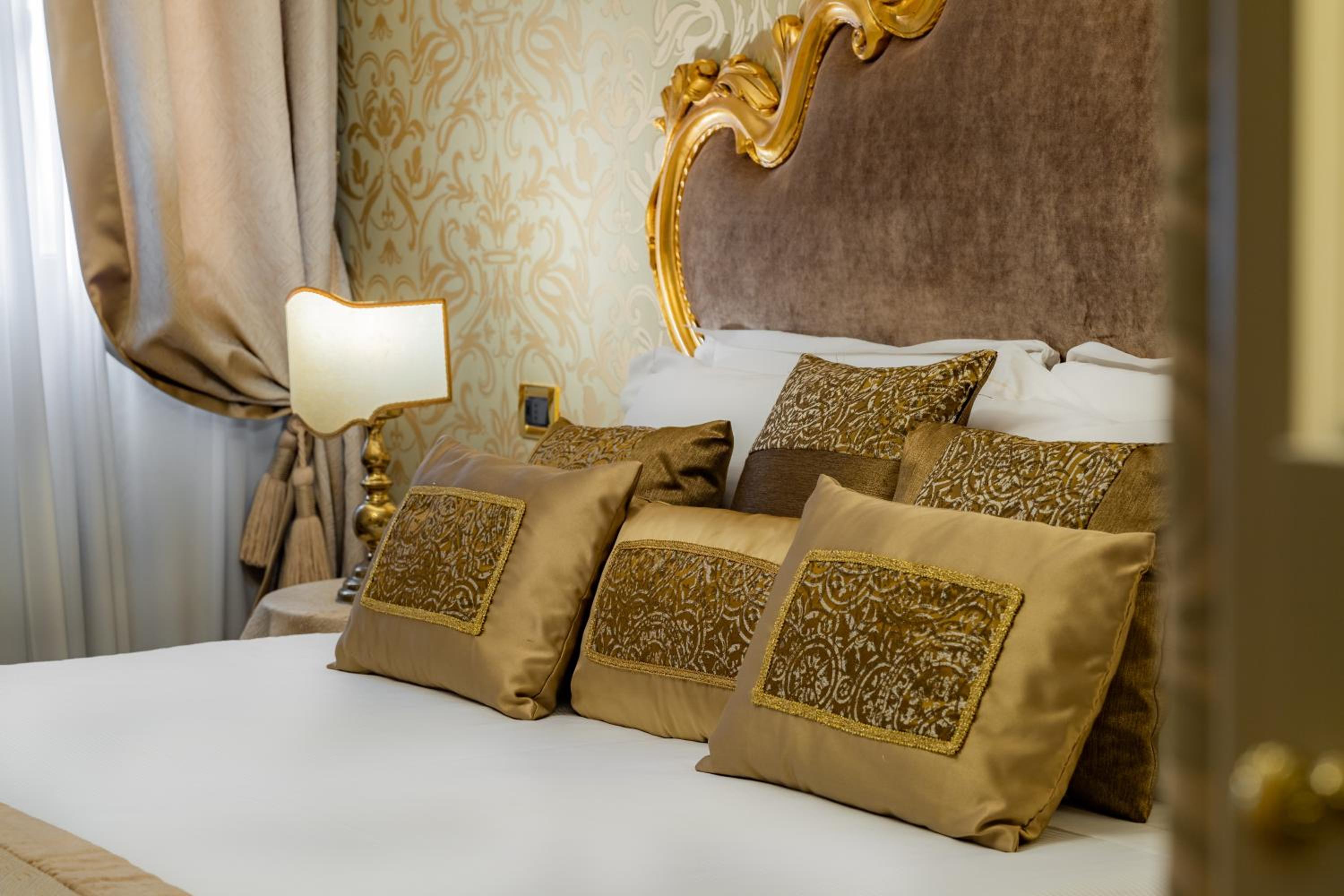 Superior Double Room with San Marco View
