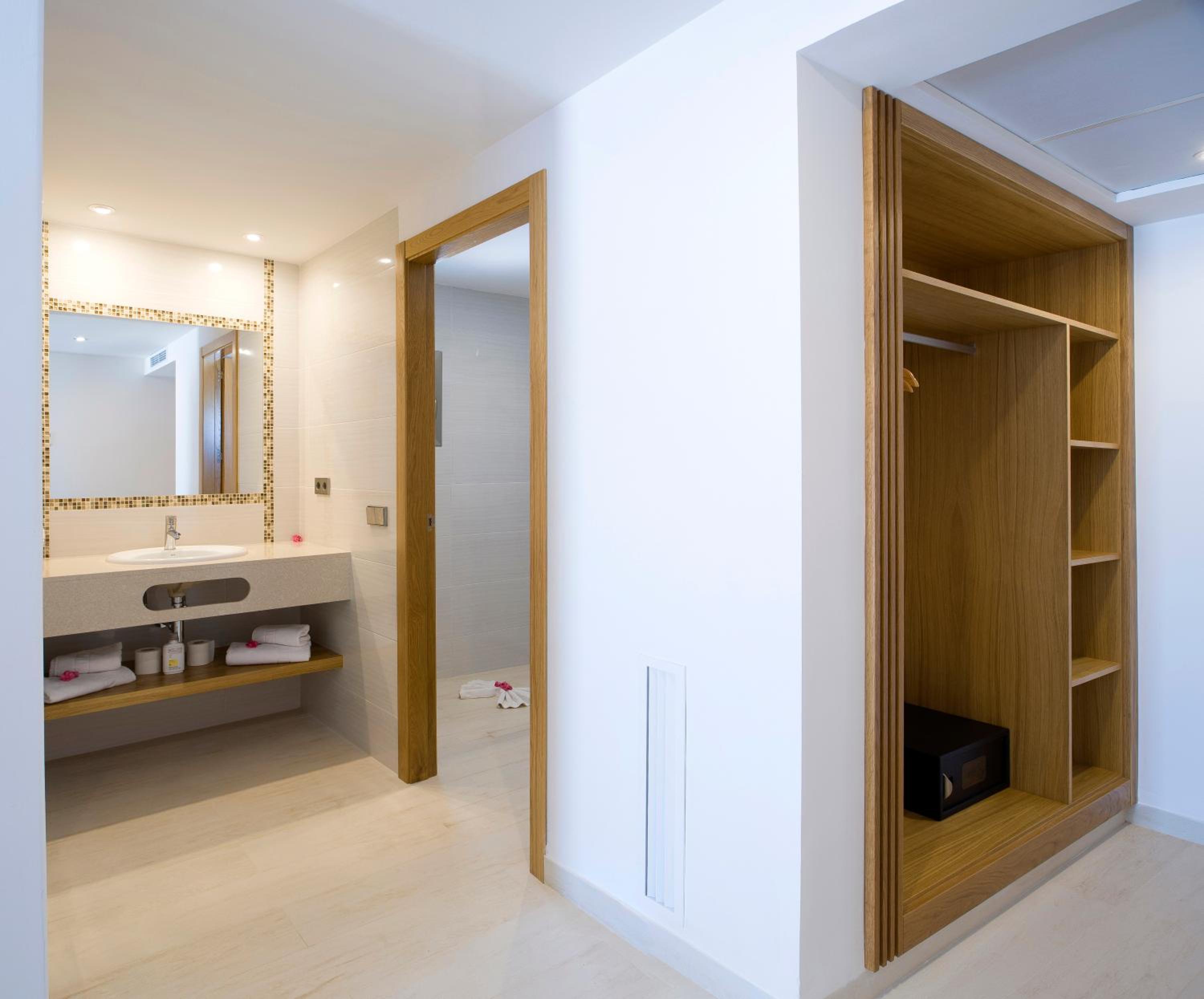 Superior Apartment photo 2