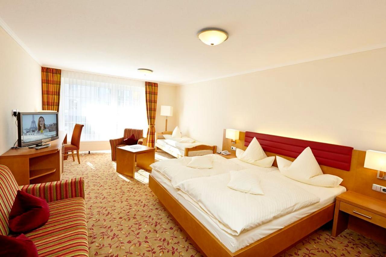 Triple Room - Photo 1