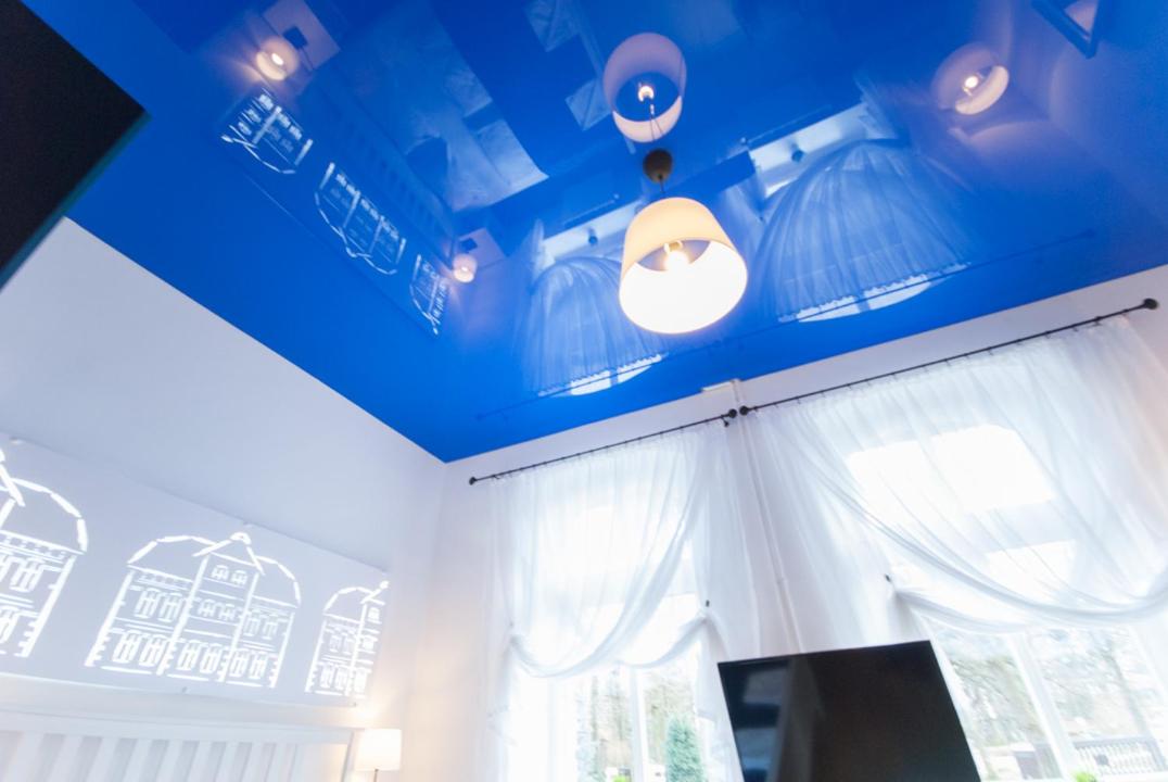 Studio Apartment - Photo 1