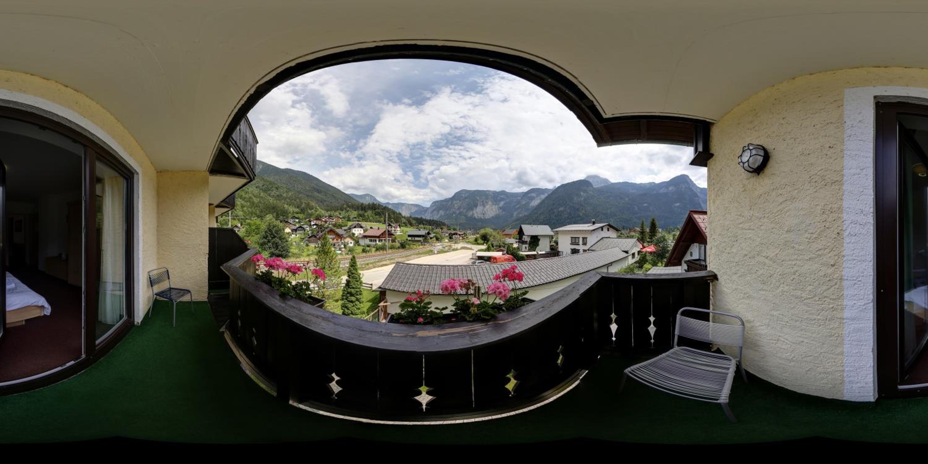 Triple Room with Mountain View photo 2