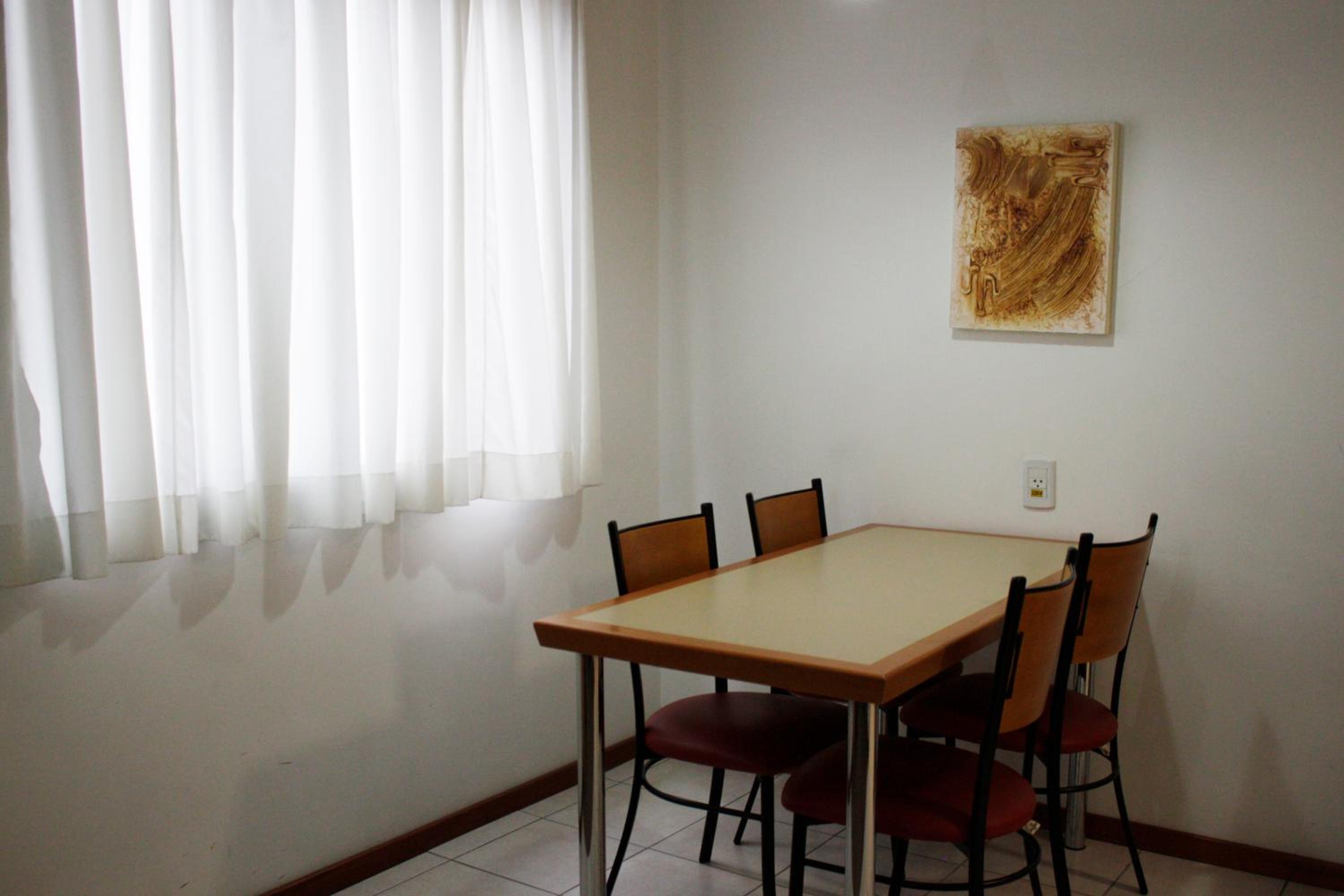 One-Bedroom Apartment photo 3