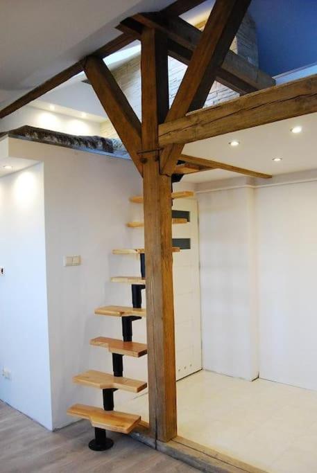 Apartment - Photo 17