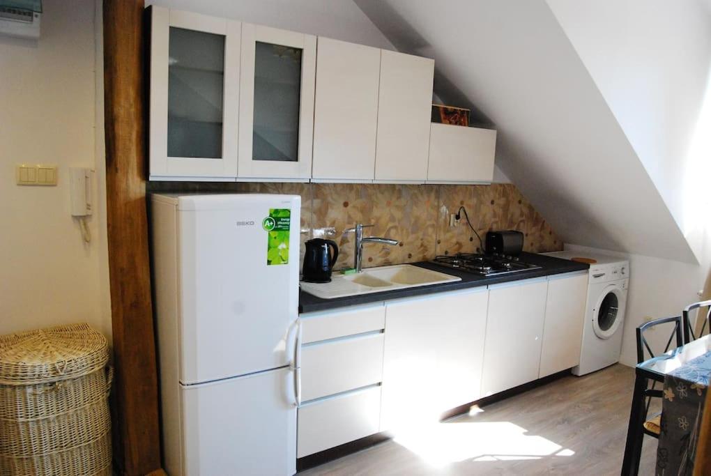 Apartment - Photo 8