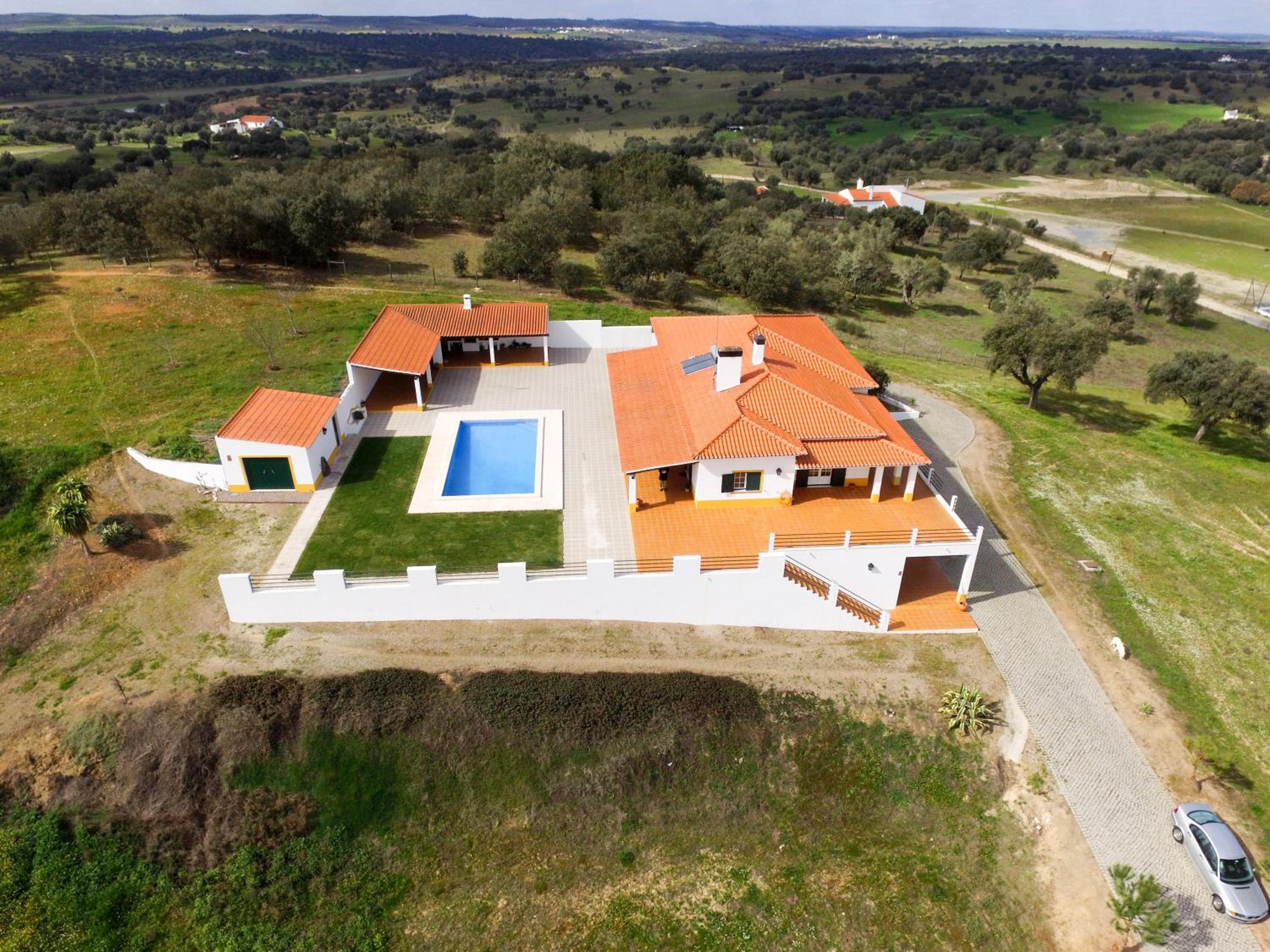 Deluxe Villa photo 3