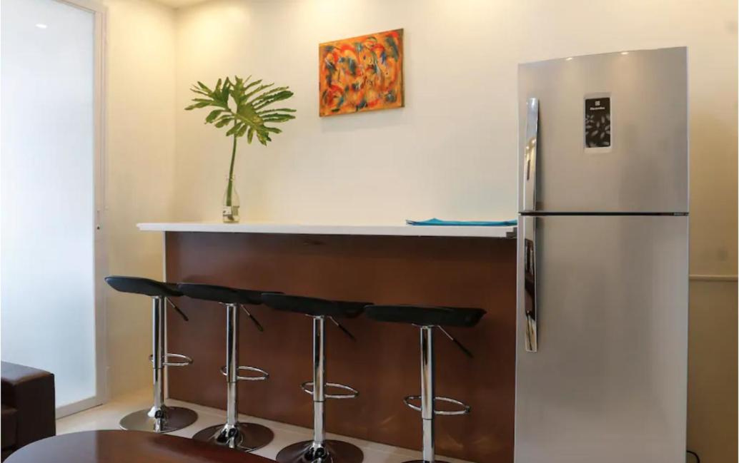 Apartment with Lake View - Photo 29