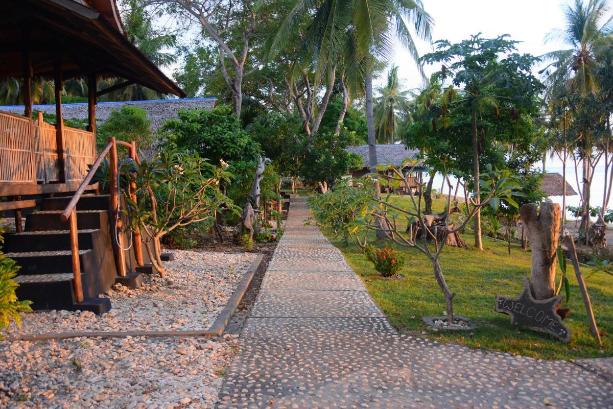 Bungalow - Beach Front photo 1