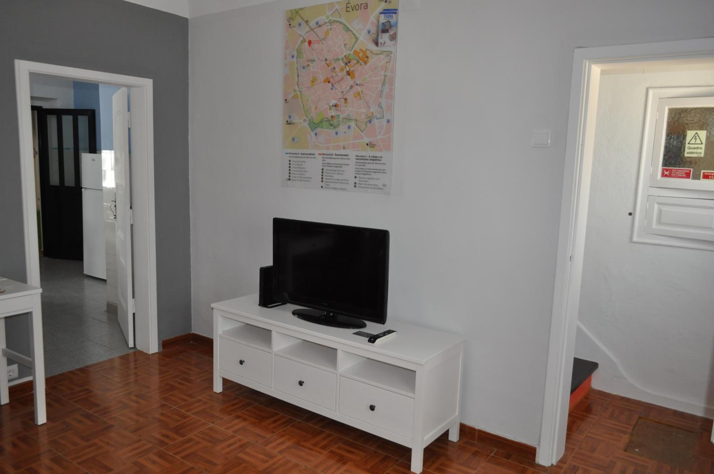 Apartment - Photo 5