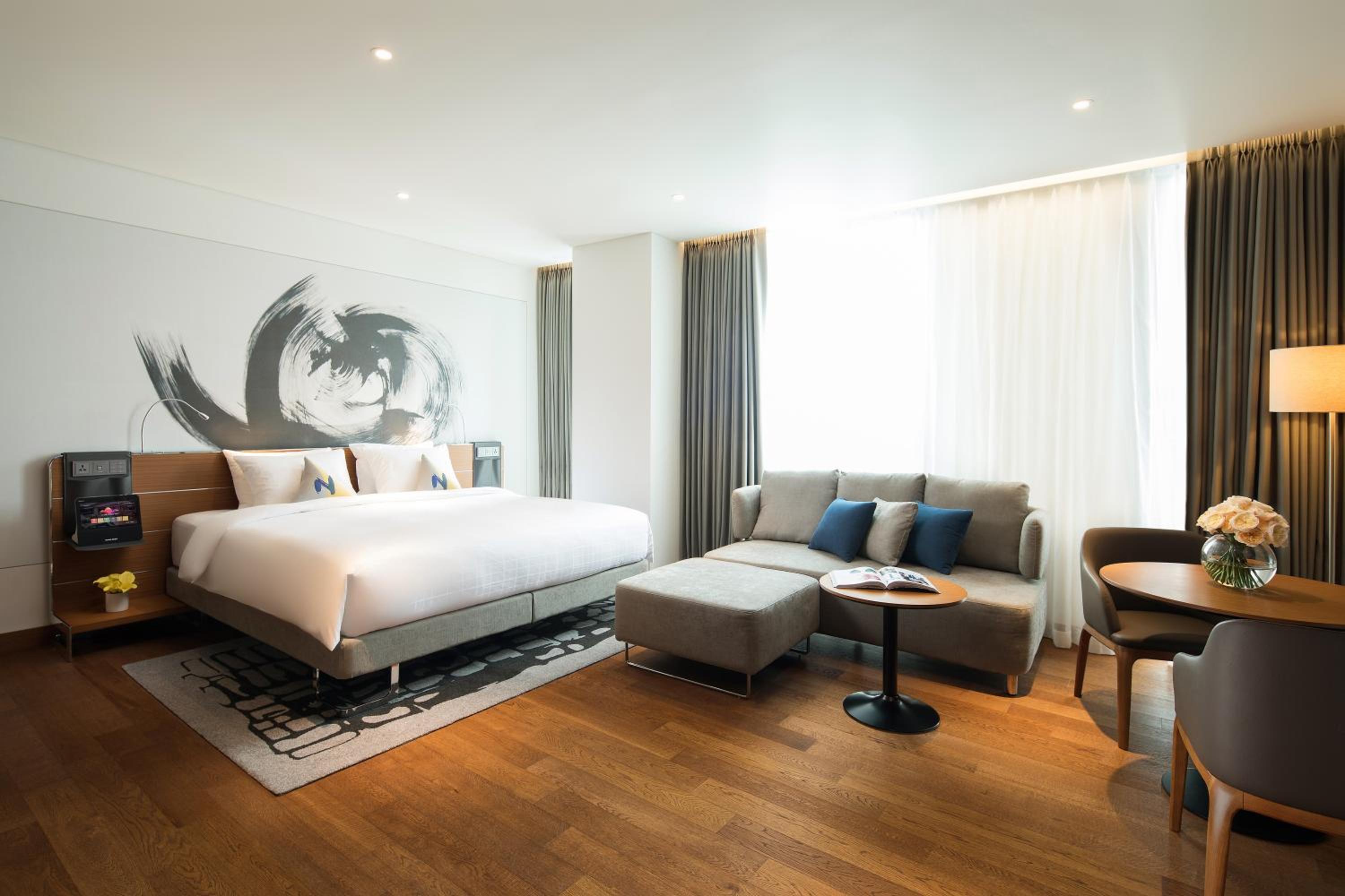 Residence Deluxe King Room