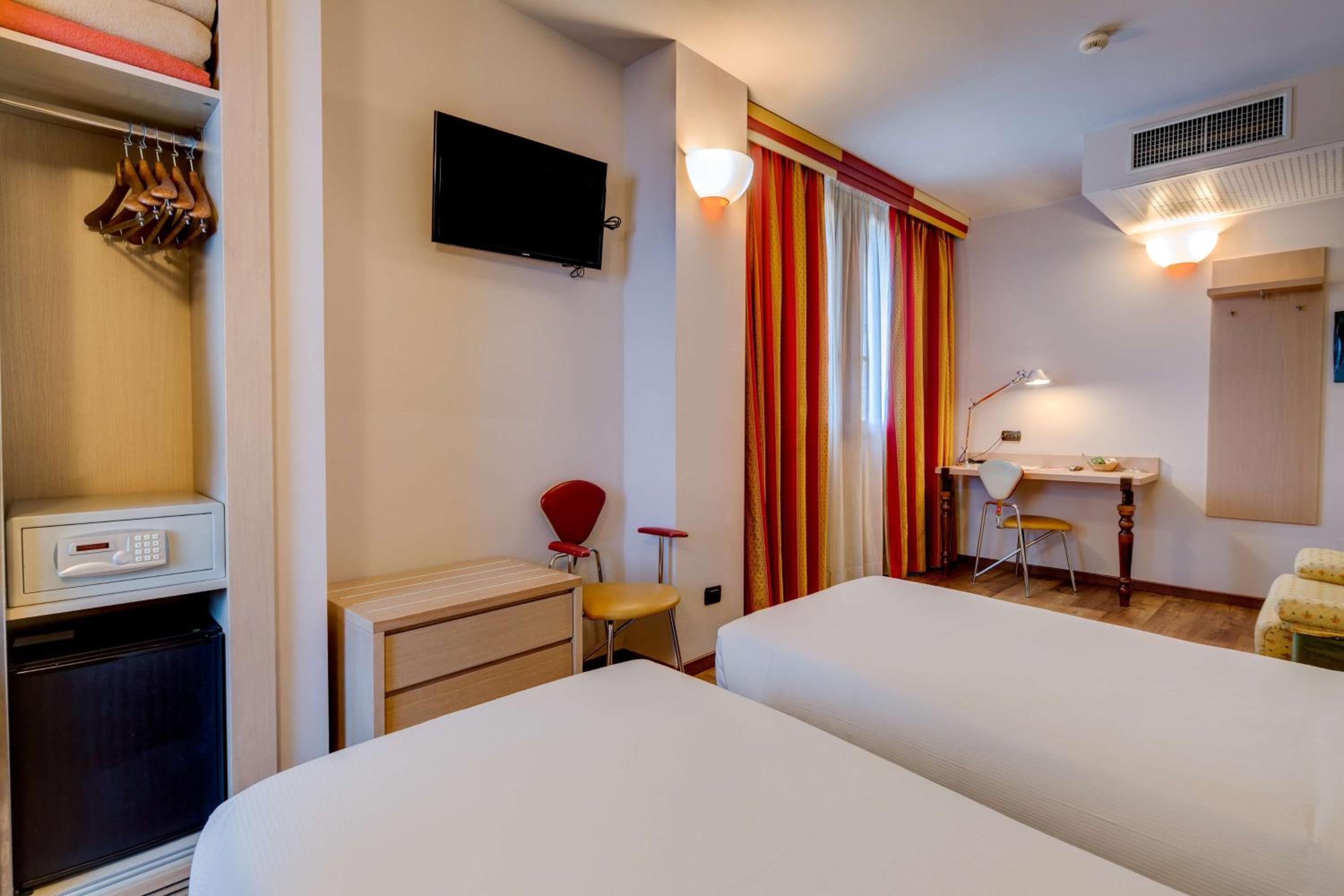 Double or Twin Room with Spa Access