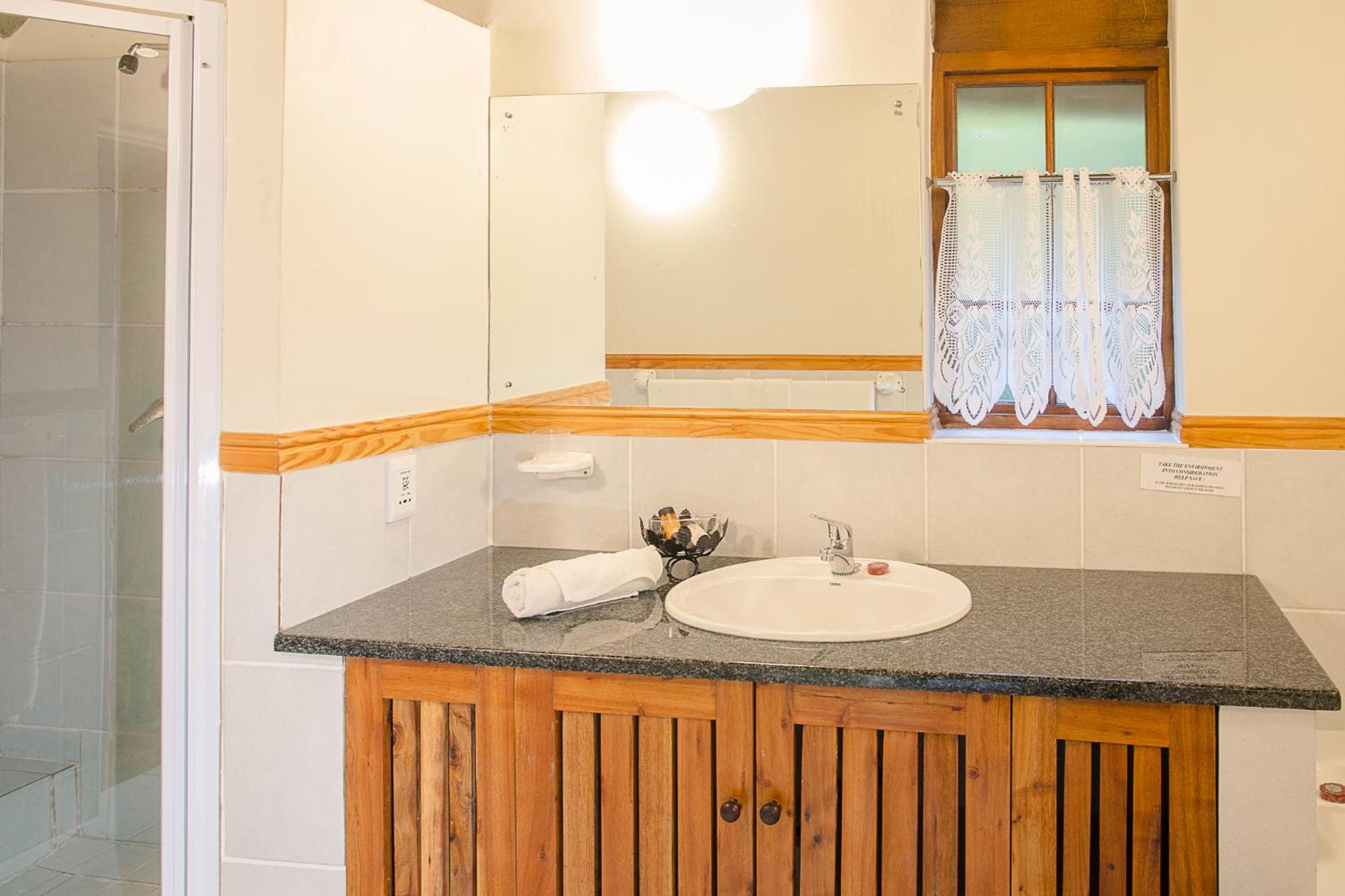 Superior Chalet - Photo 4