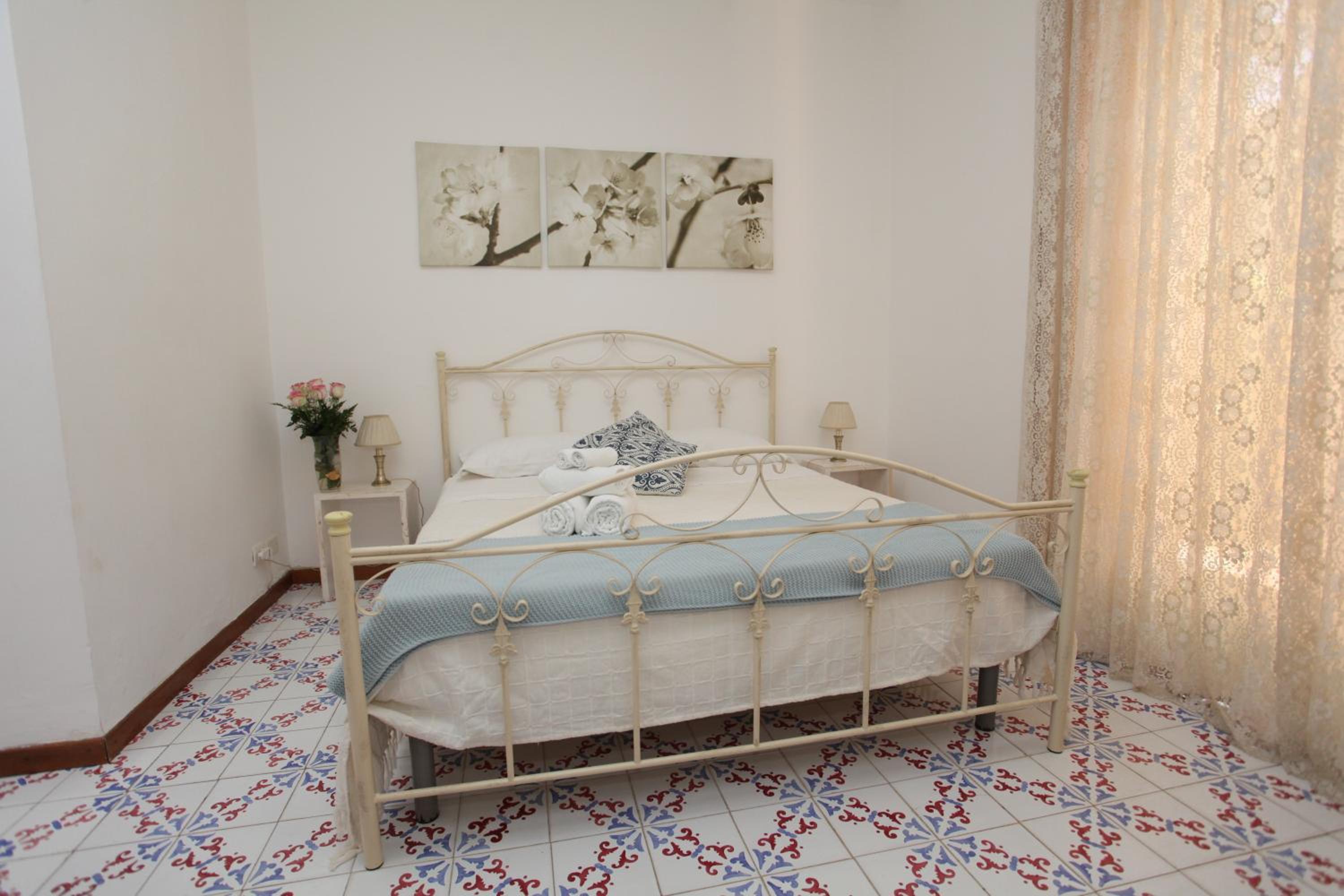 King Room with Garden View