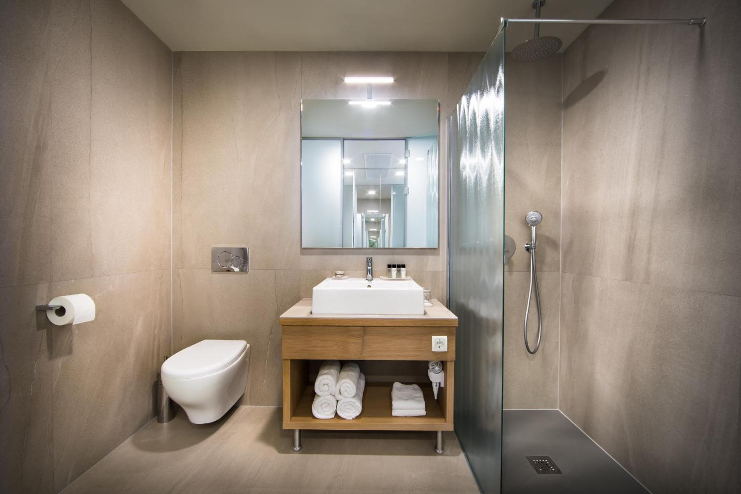 Deluxe Double Room with terrace and jacuzzi  photo 2