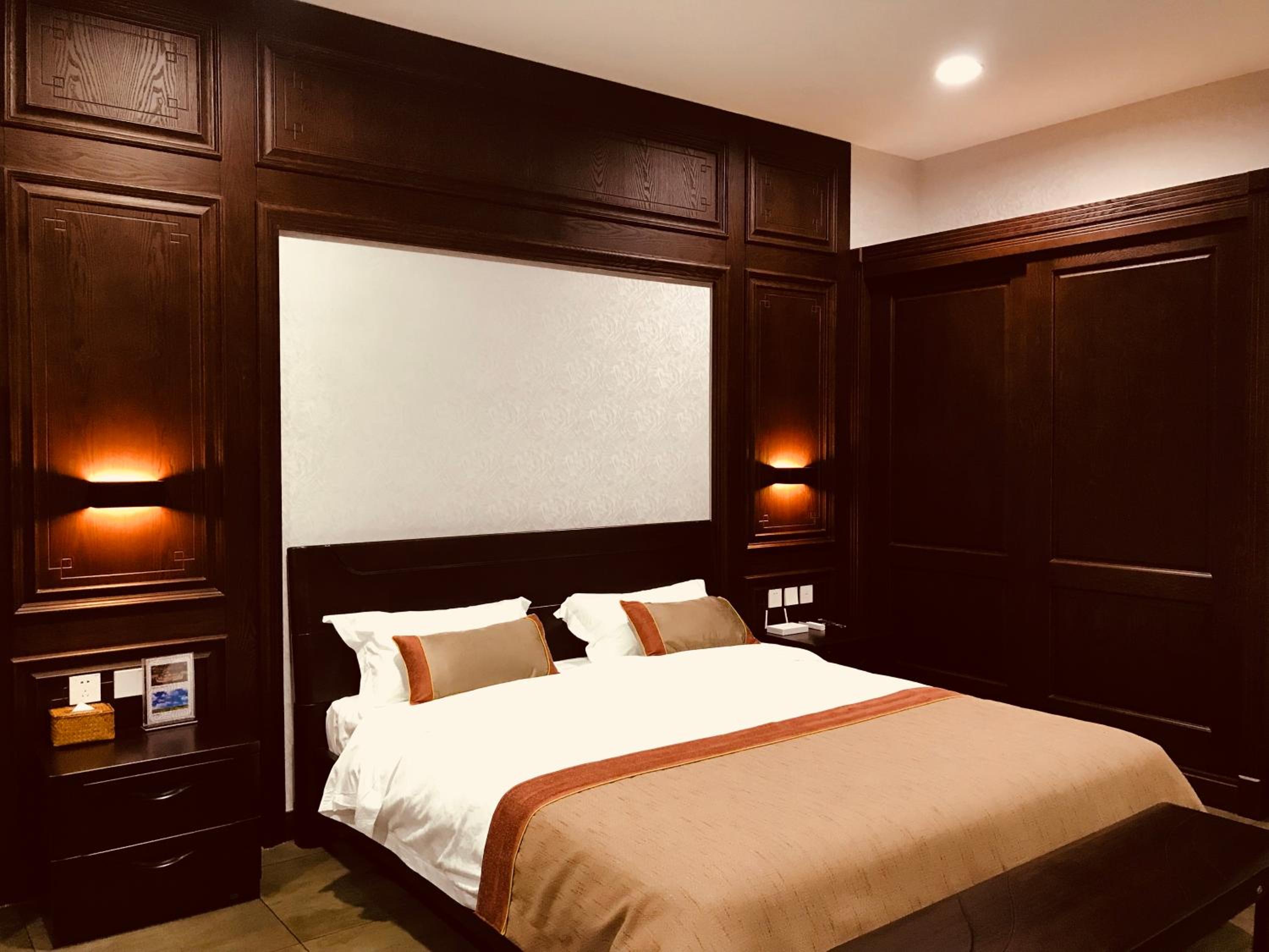 King Room with Garden View