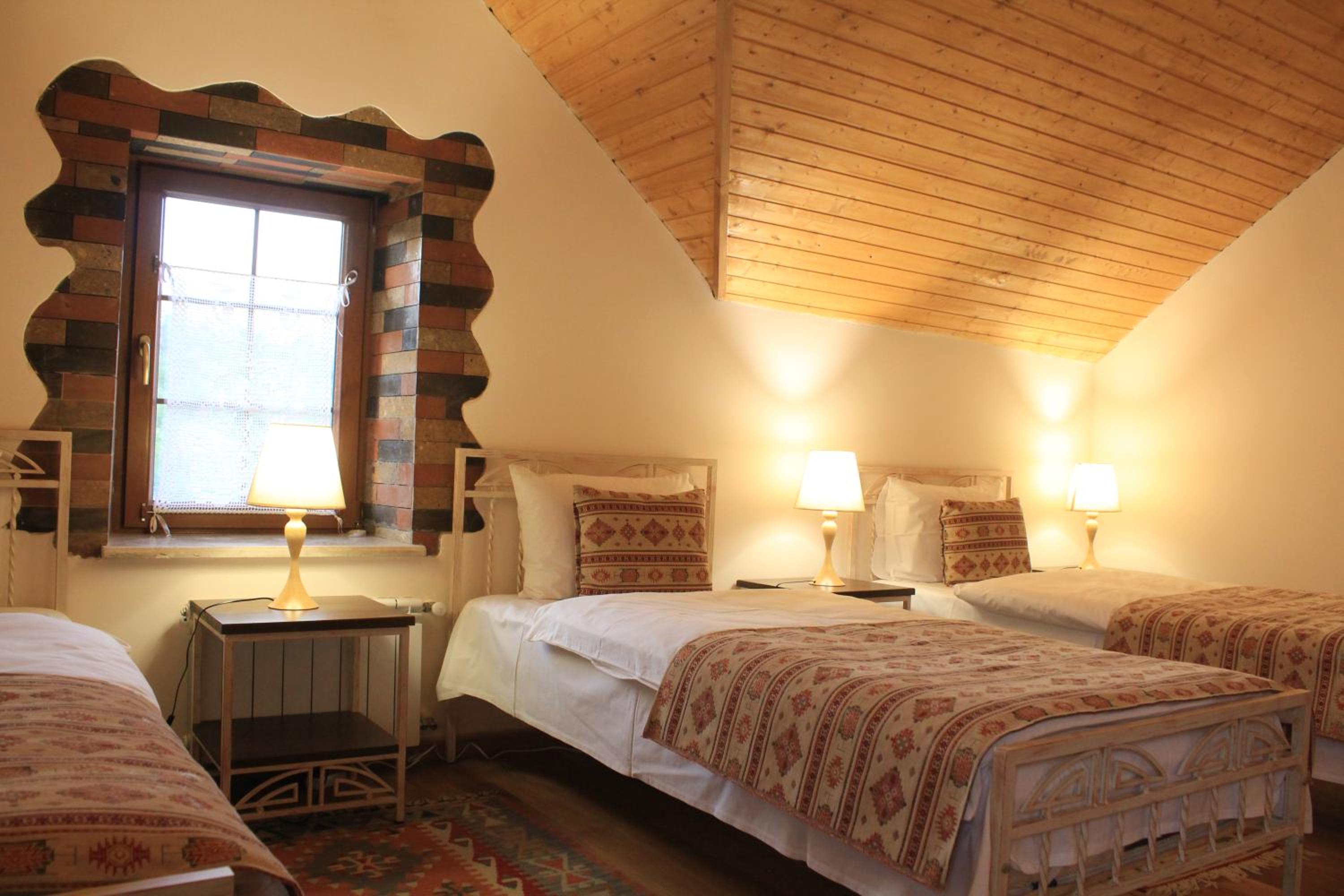 Triple Room with Garden View photo 3