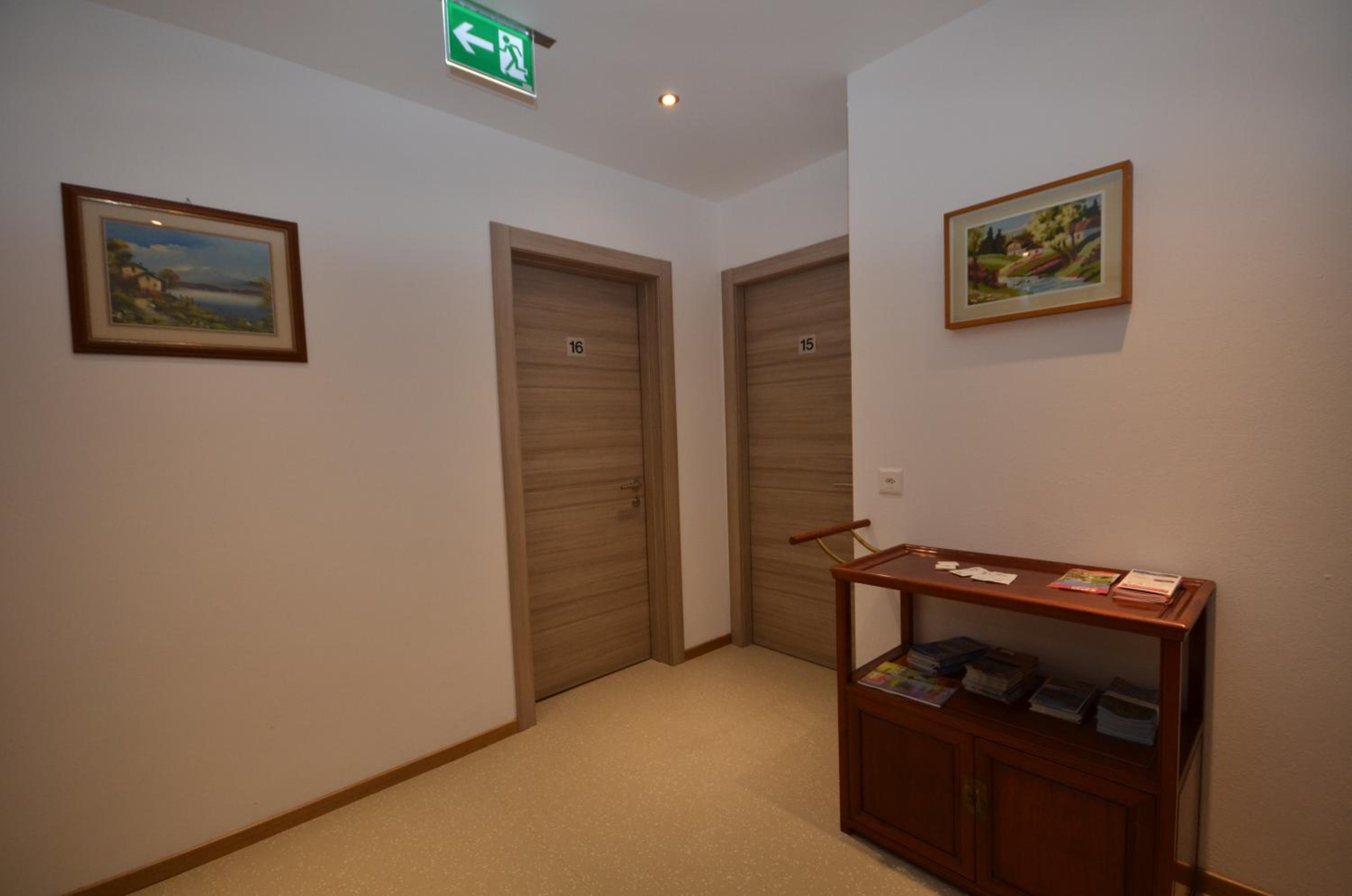 Quadruple Room - Photo 2