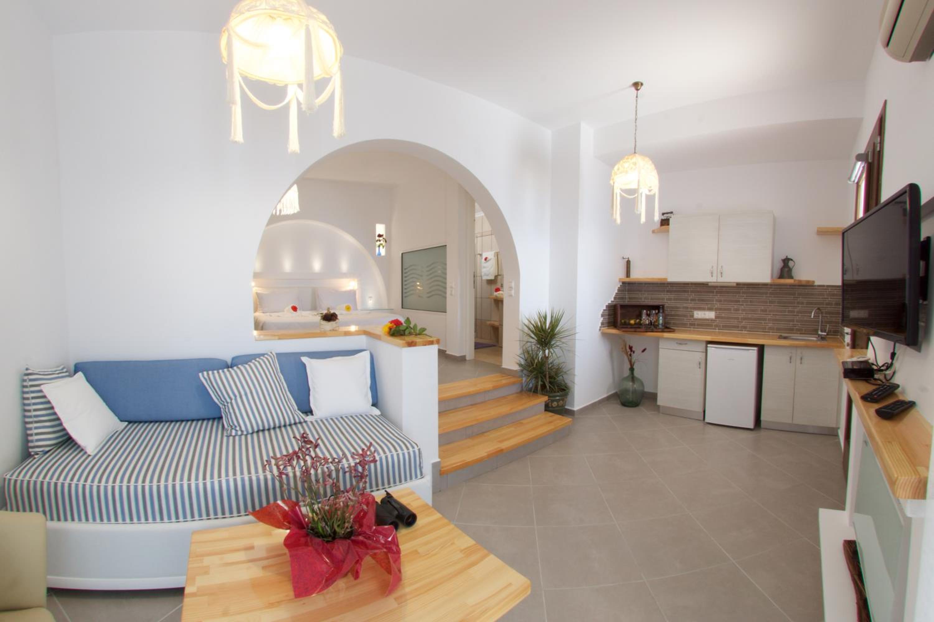 Junior Suite with Pool View