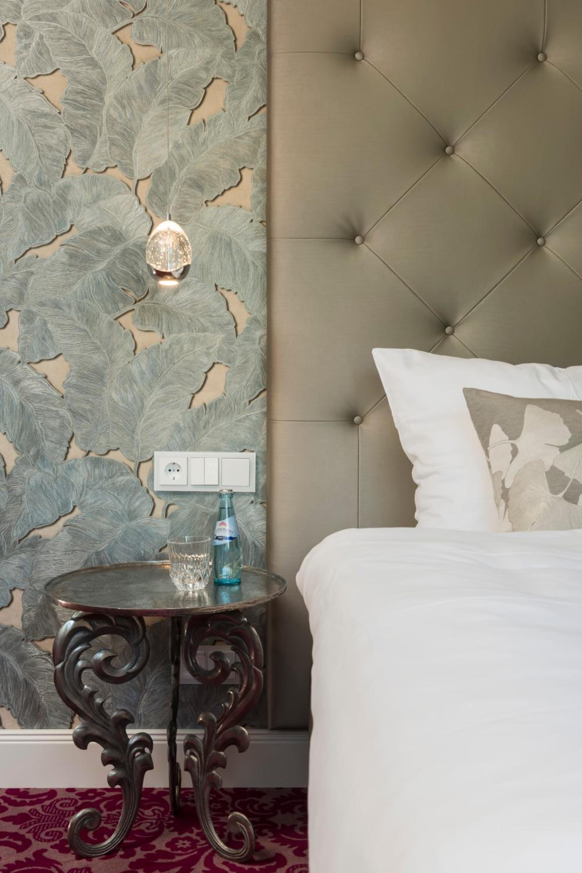 Junior Suite with Balcony photo 2