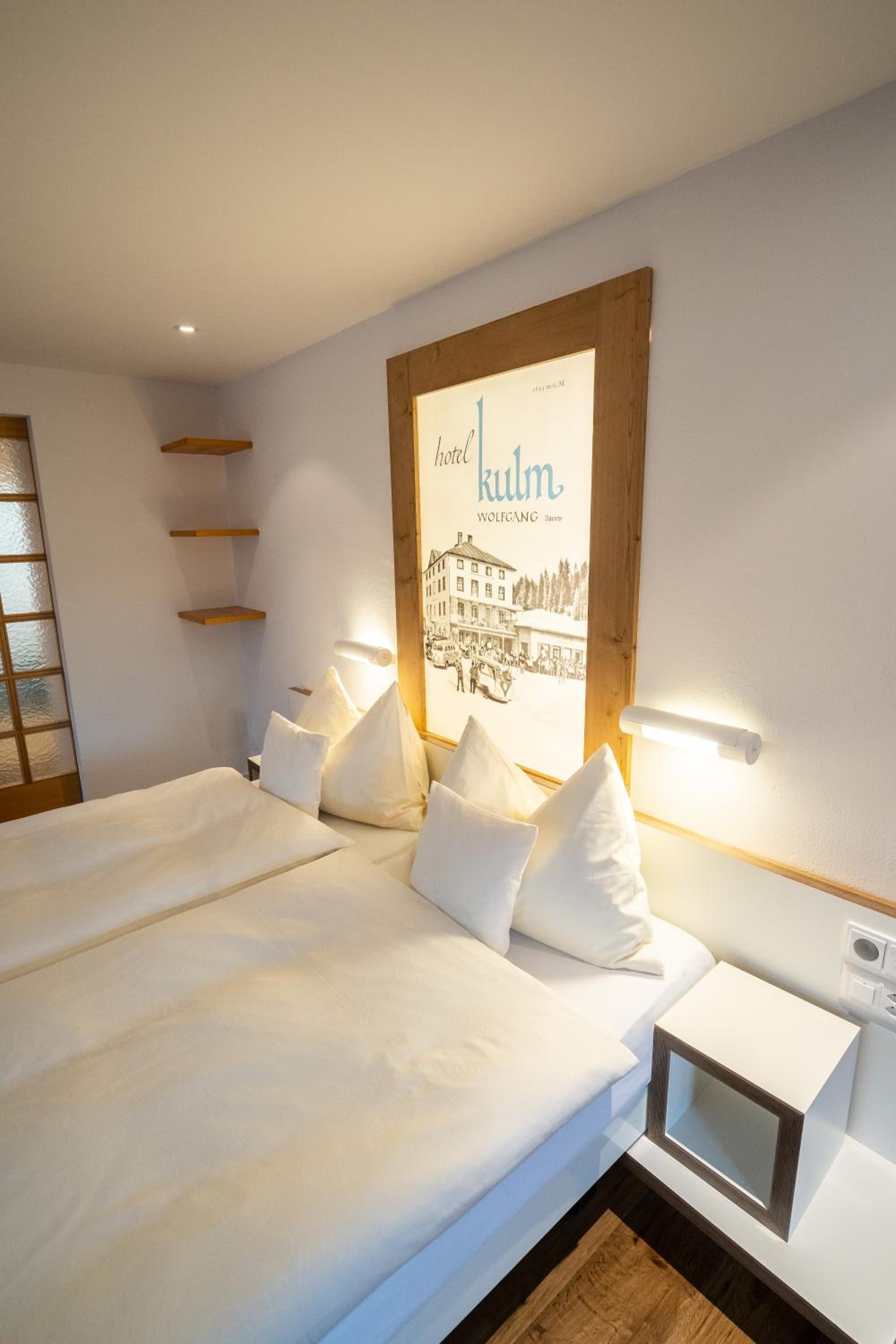 Junior Suite with Balcony photo 1