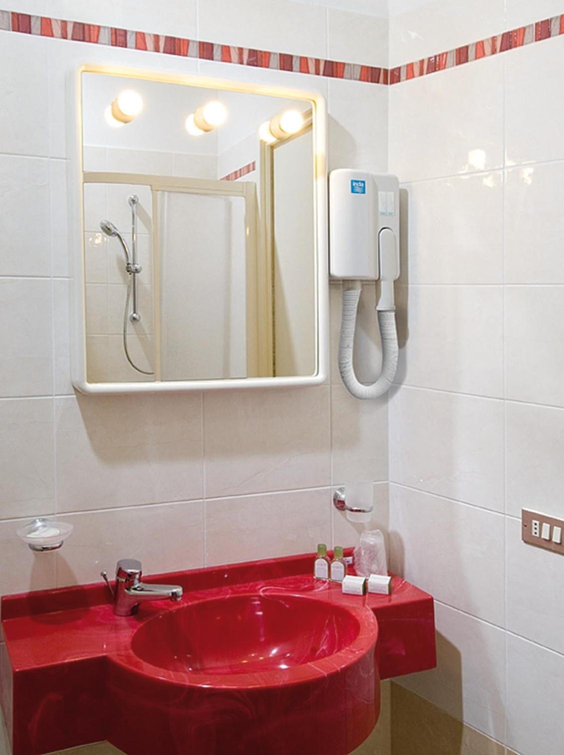 Triple Room with Balcony photo 3