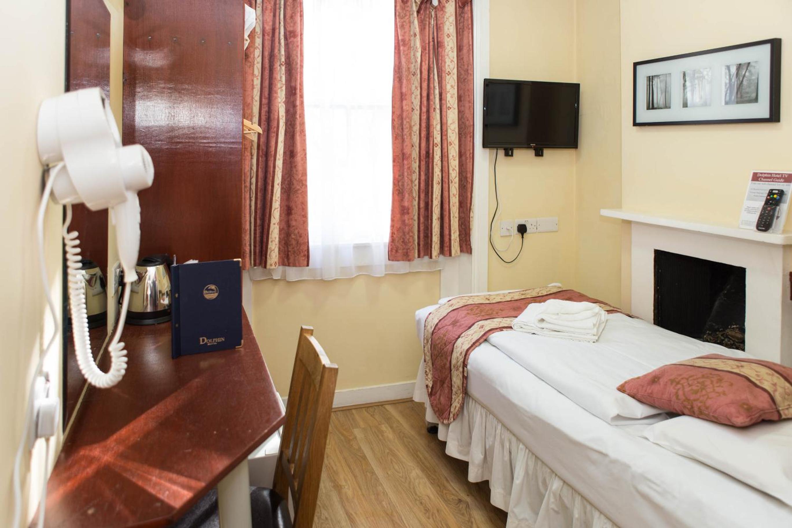 Single Room photo 3