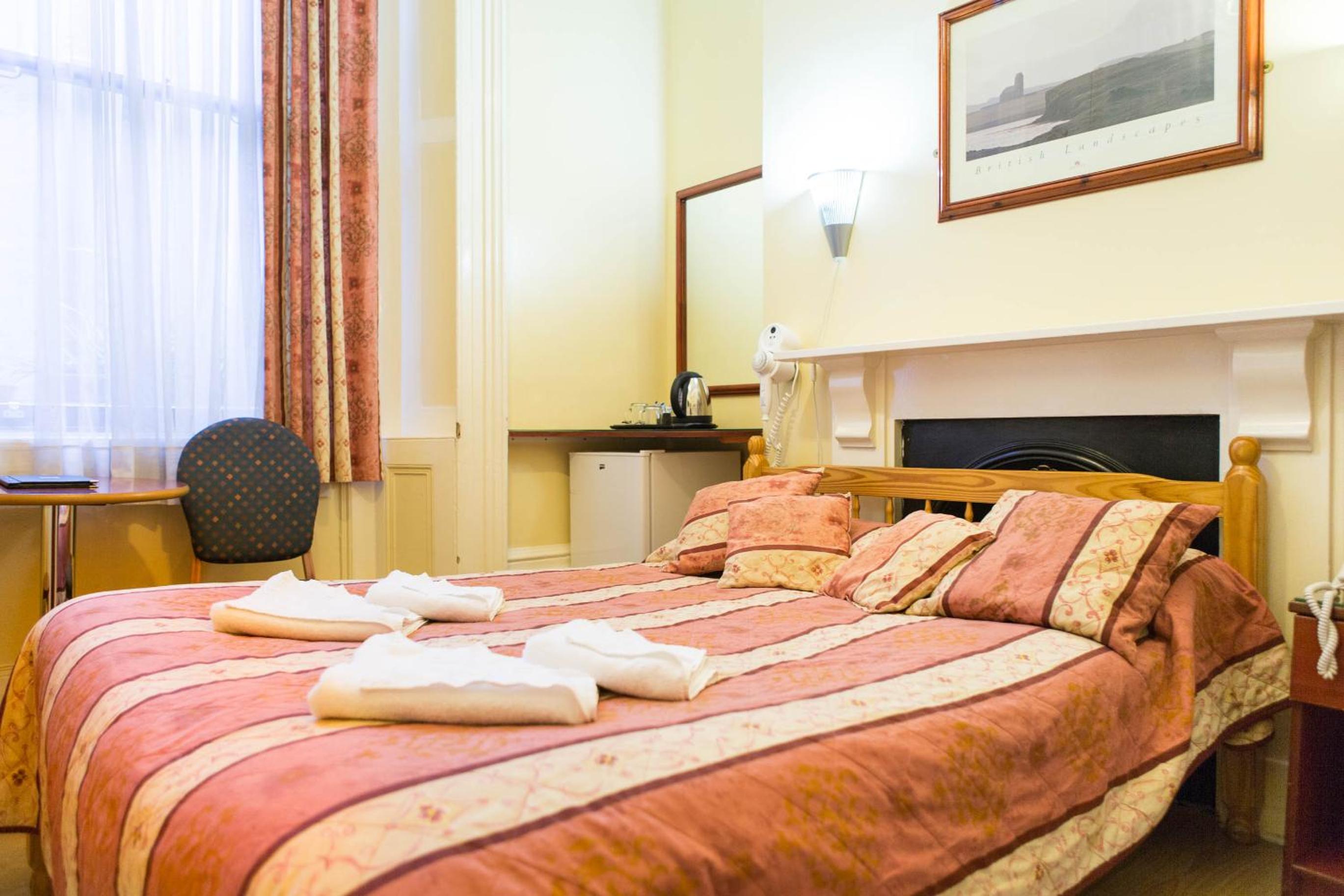 Standard Double Room photo 2