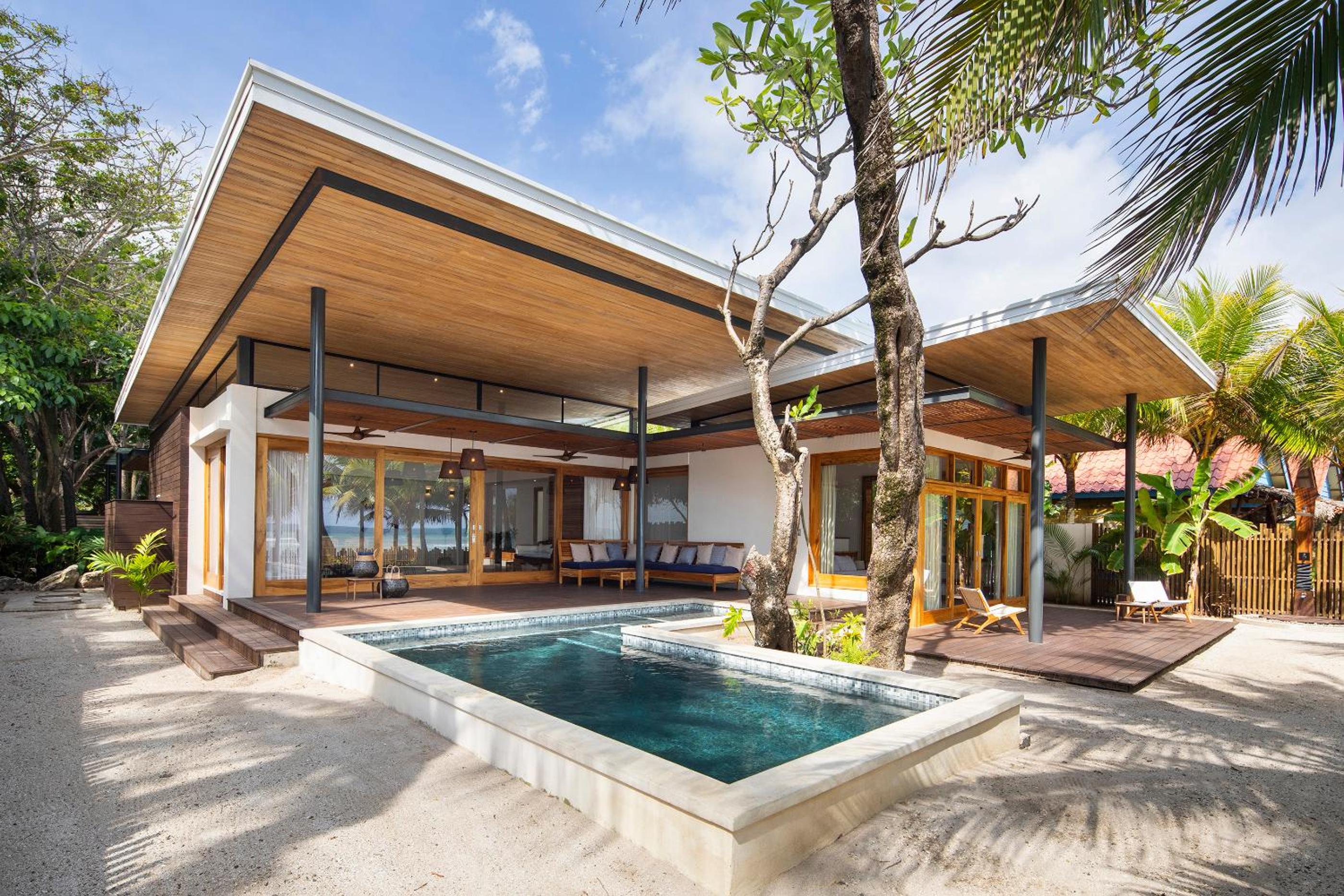 Villa photo 2