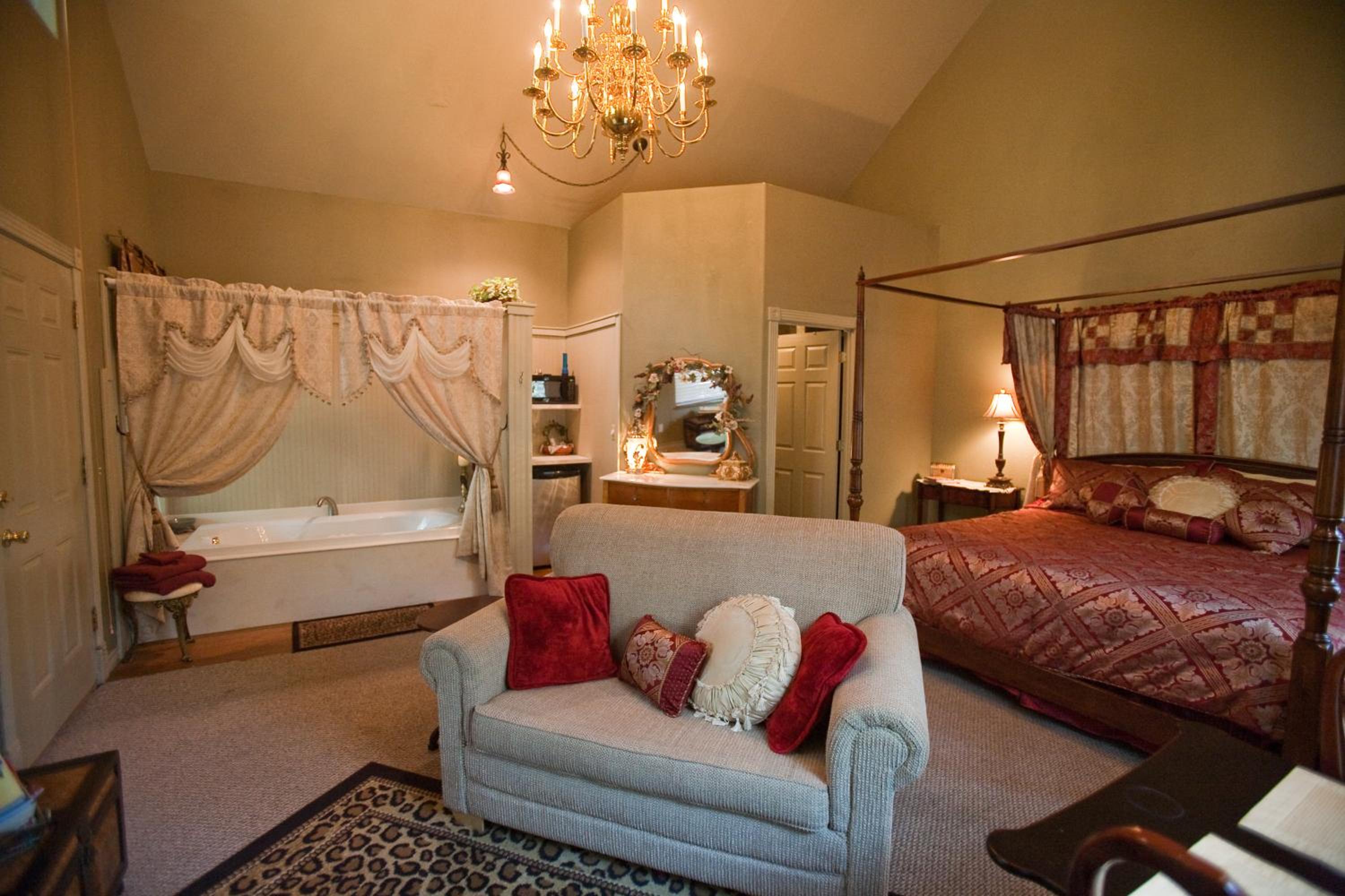 One-Bedroom Suite photo 1