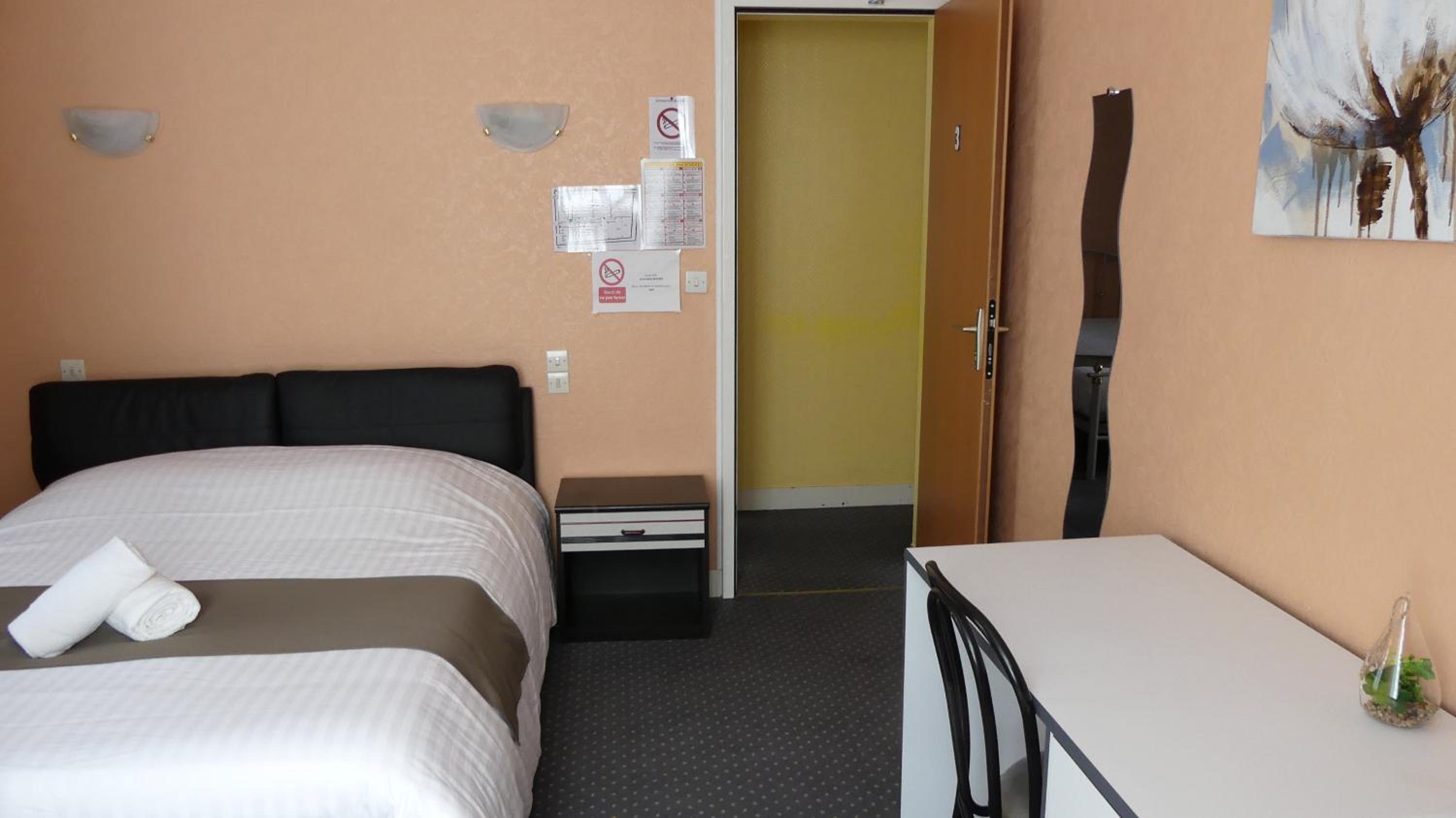 Double Room with Private Bathroom